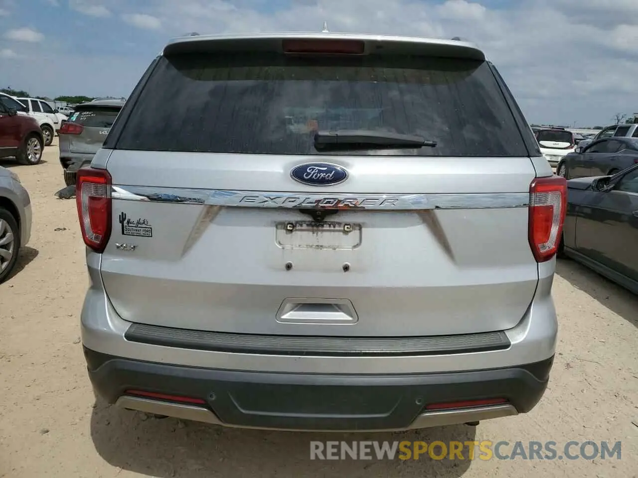 6 fotografías del automóvil dañado 1FM5K7D84KGB06420 FORD EXPLORER 2019