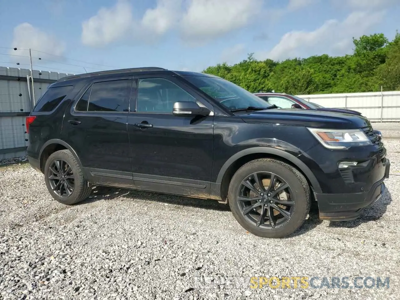 4 fotografías del automóvil dañado 1FM5K7D85KGA44753 FORD EXPLORER 2019