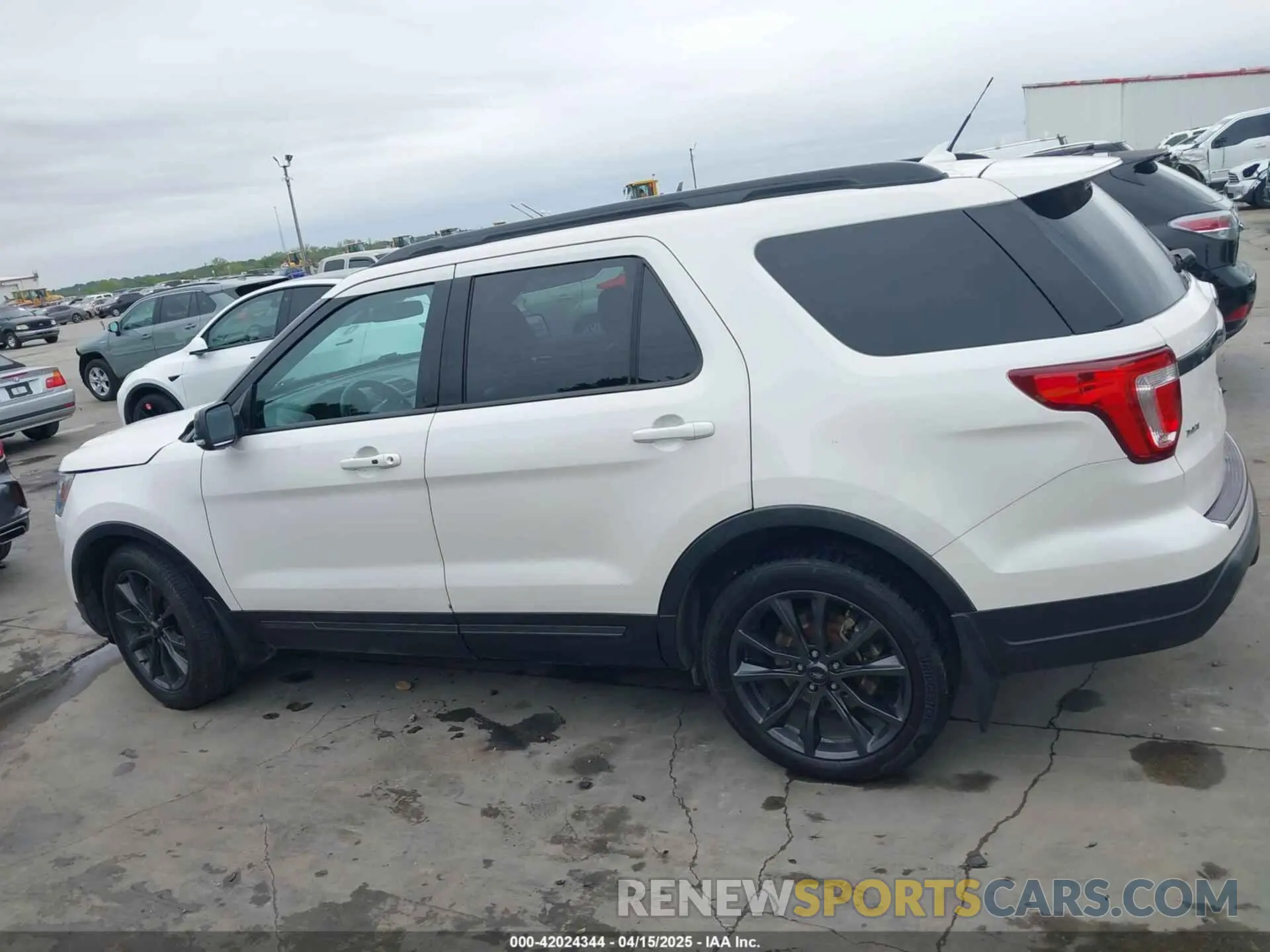 15 fotografías del automóvil dañado 1FM5K7D87KGA09776 FORD EXPLORER 2019