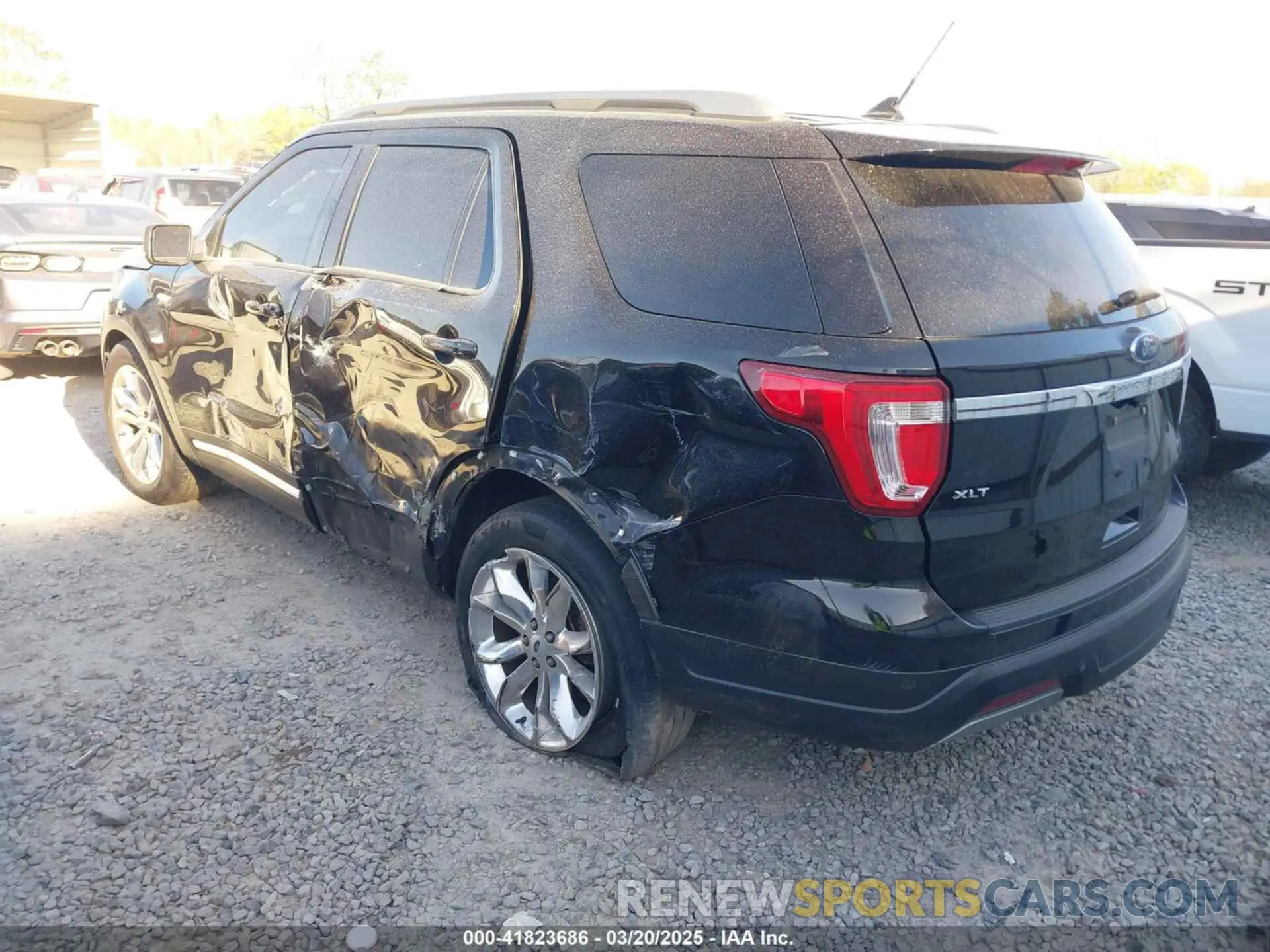 3 fotografías del automóvil dañado 1FM5K7D87KGB34518 FORD EXPLORER 2019