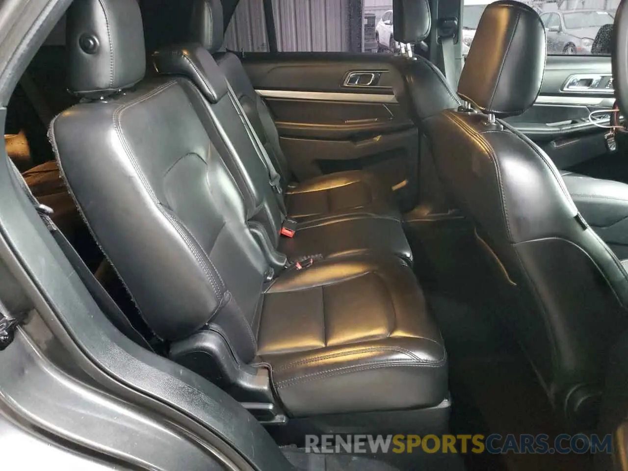 11 fotografías del automóvil dañado 1FM5K7D88KGA52040 FORD EXPLORER 2019