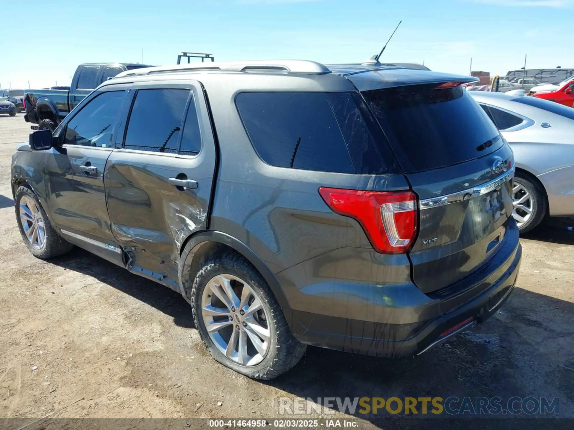 3 fotografías del automóvil dañado 1FM5K7D88KGA87807 FORD EXPLORER 2019