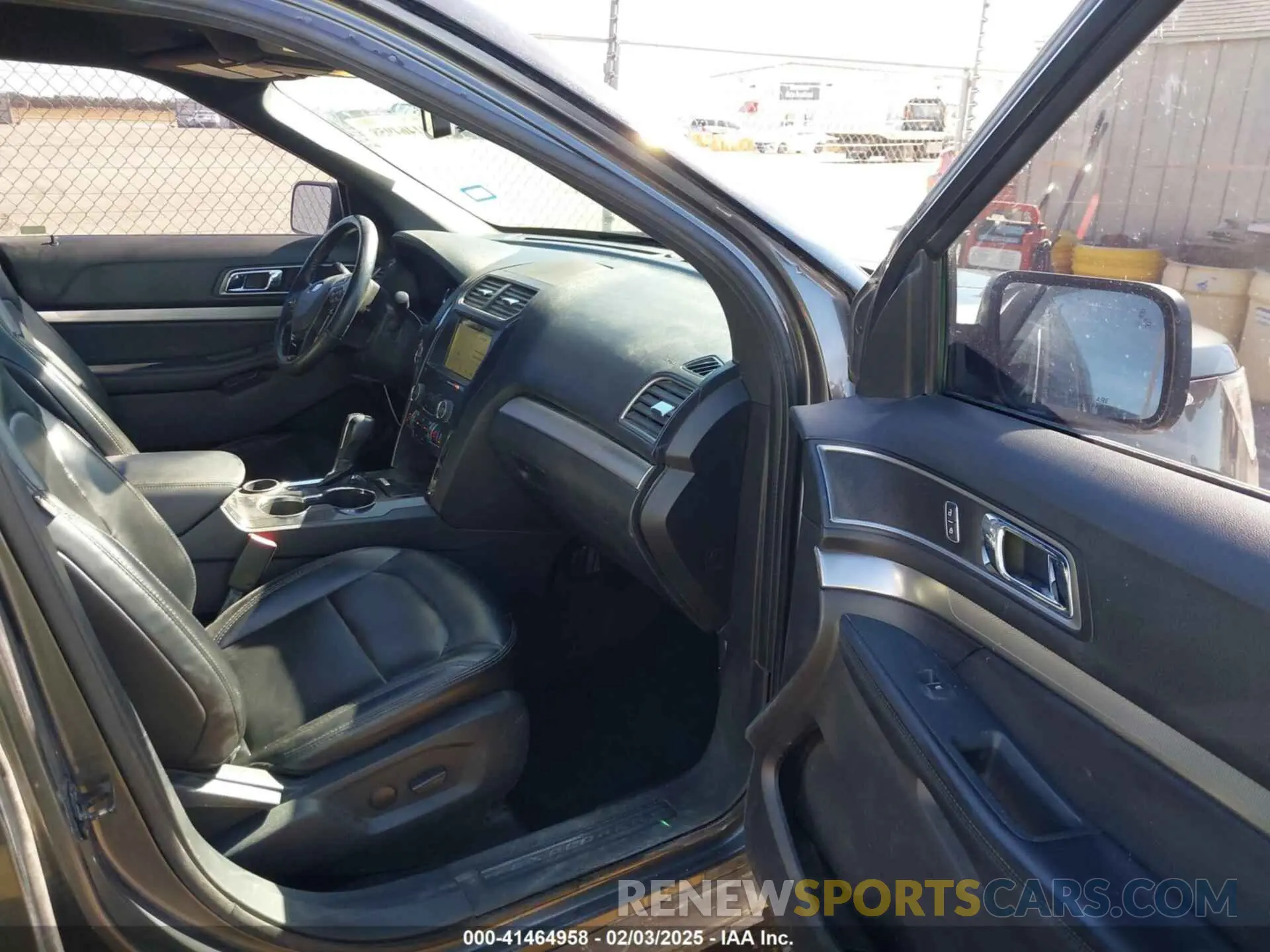 5 fotografías del automóvil dañado 1FM5K7D88KGA87807 FORD EXPLORER 2019