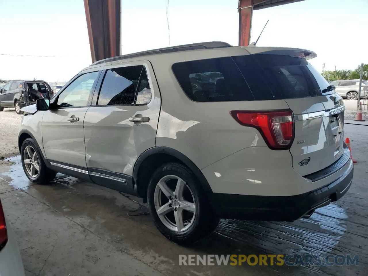 2 fotografías del automóvil dañado 1FM5K7DH3KGA49465 FORD EXPLORER 2019