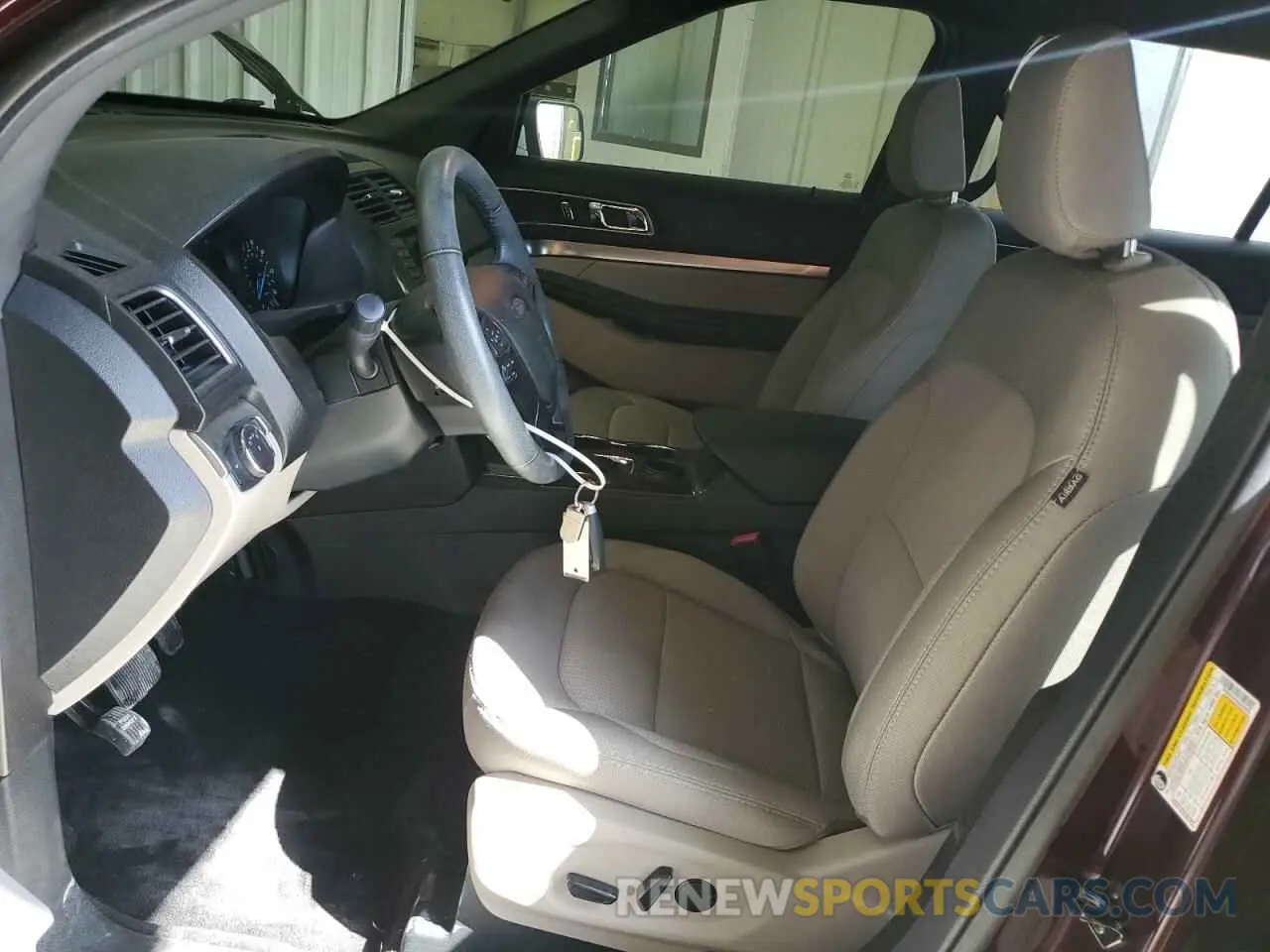 7 fotografías del automóvil dañado 1FM5K7DH3KGB20955 FORD EXPLORER 2019