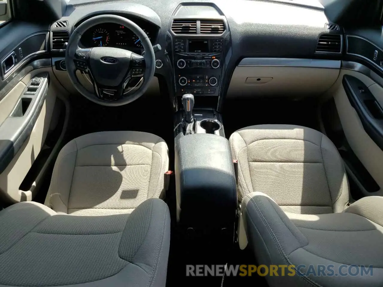 8 fotografías del automóvil dañado 1FM5K7DH3KGB20955 FORD EXPLORER 2019