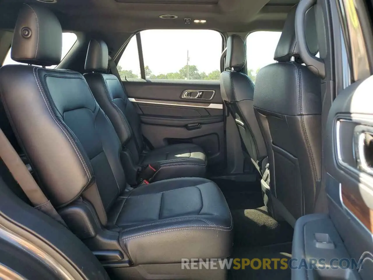 11 fotografías del automóvil dañado 1FM5K7F82KGA40074 FORD EXPLORER 2019