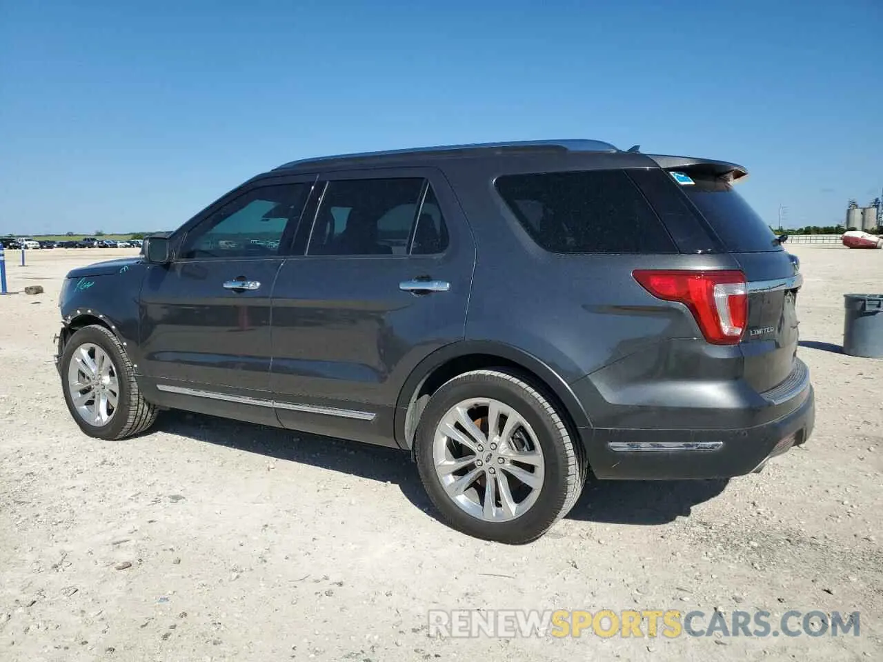 2 fotografías del automóvil dañado 1FM5K7F82KGA40074 FORD EXPLORER 2019