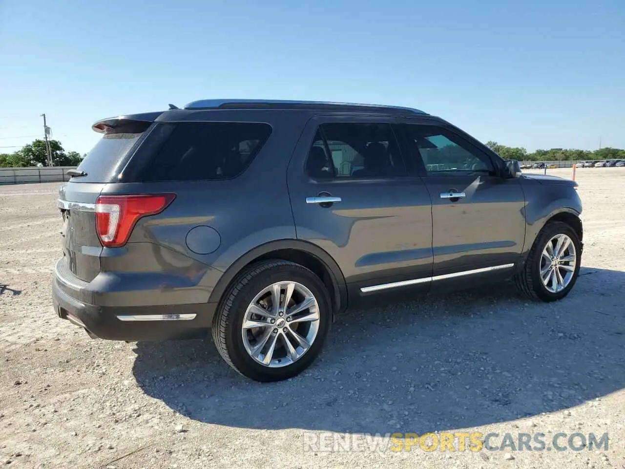 3 fotografías del automóvil dañado 1FM5K7F82KGA40074 FORD EXPLORER 2019
