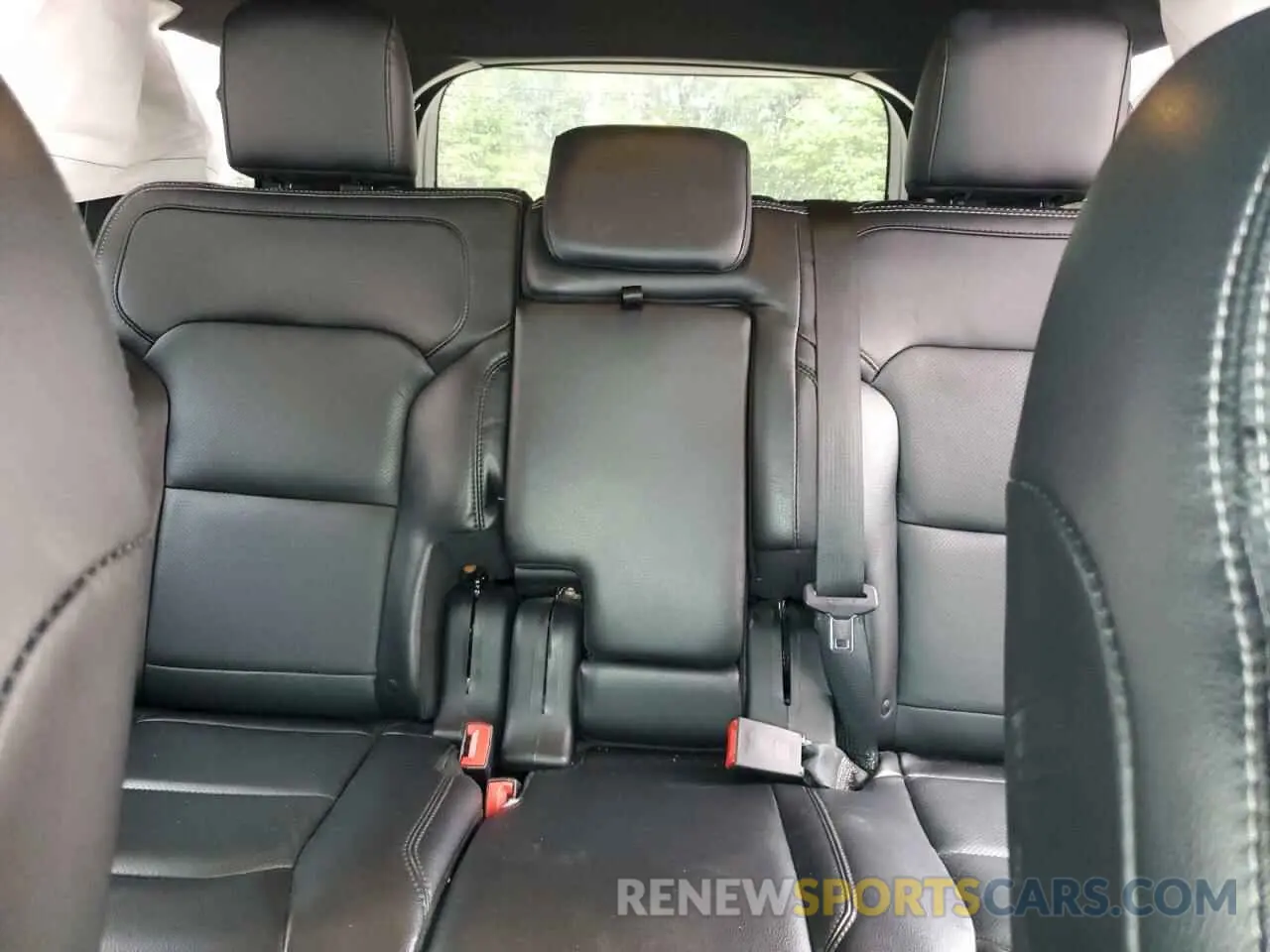 10 fotografías del automóvil dañado 1FM5K7F83KGB11282 FORD EXPLORER 2019