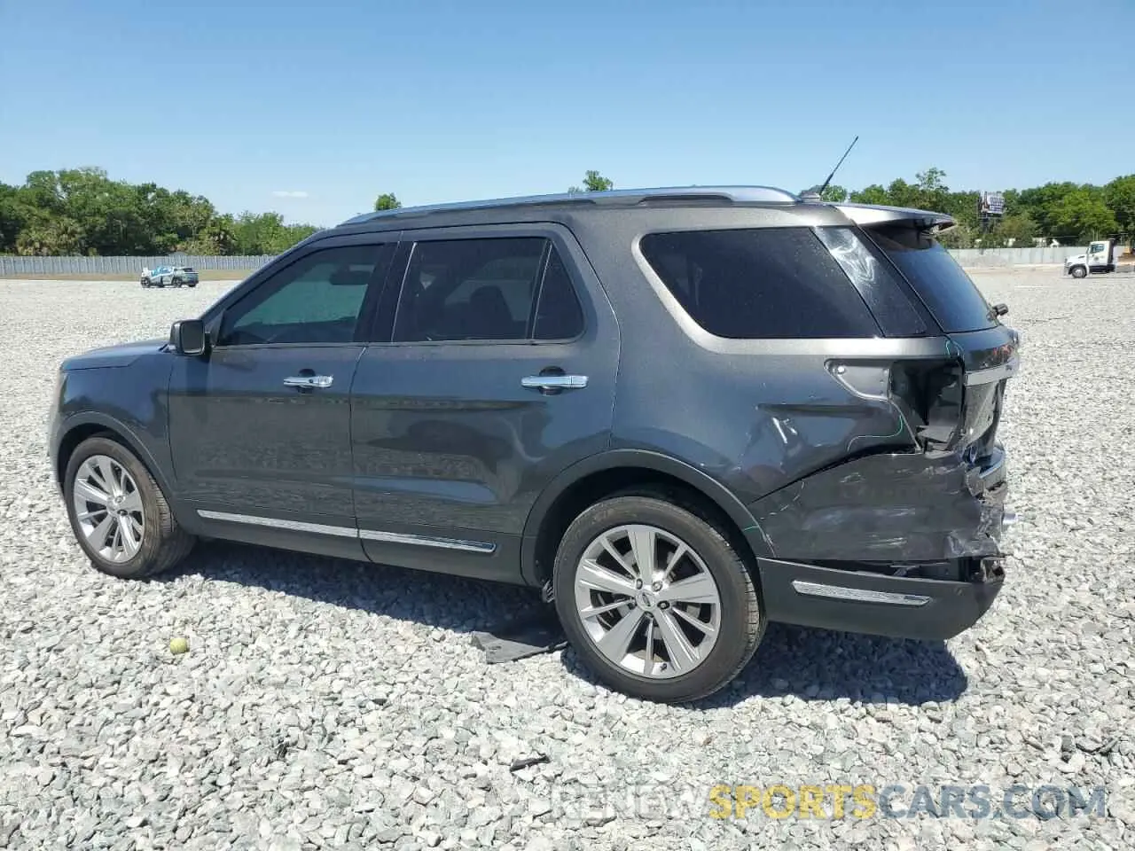 2 fotografías del automóvil dañado 1FM5K7F8XKGA91970 FORD EXPLORER 2019