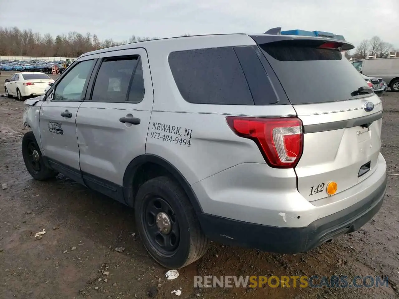 2 fotografías del automóvil dañado 1FM5K8AR3KGA29722 FORD EXPLORER 2019
