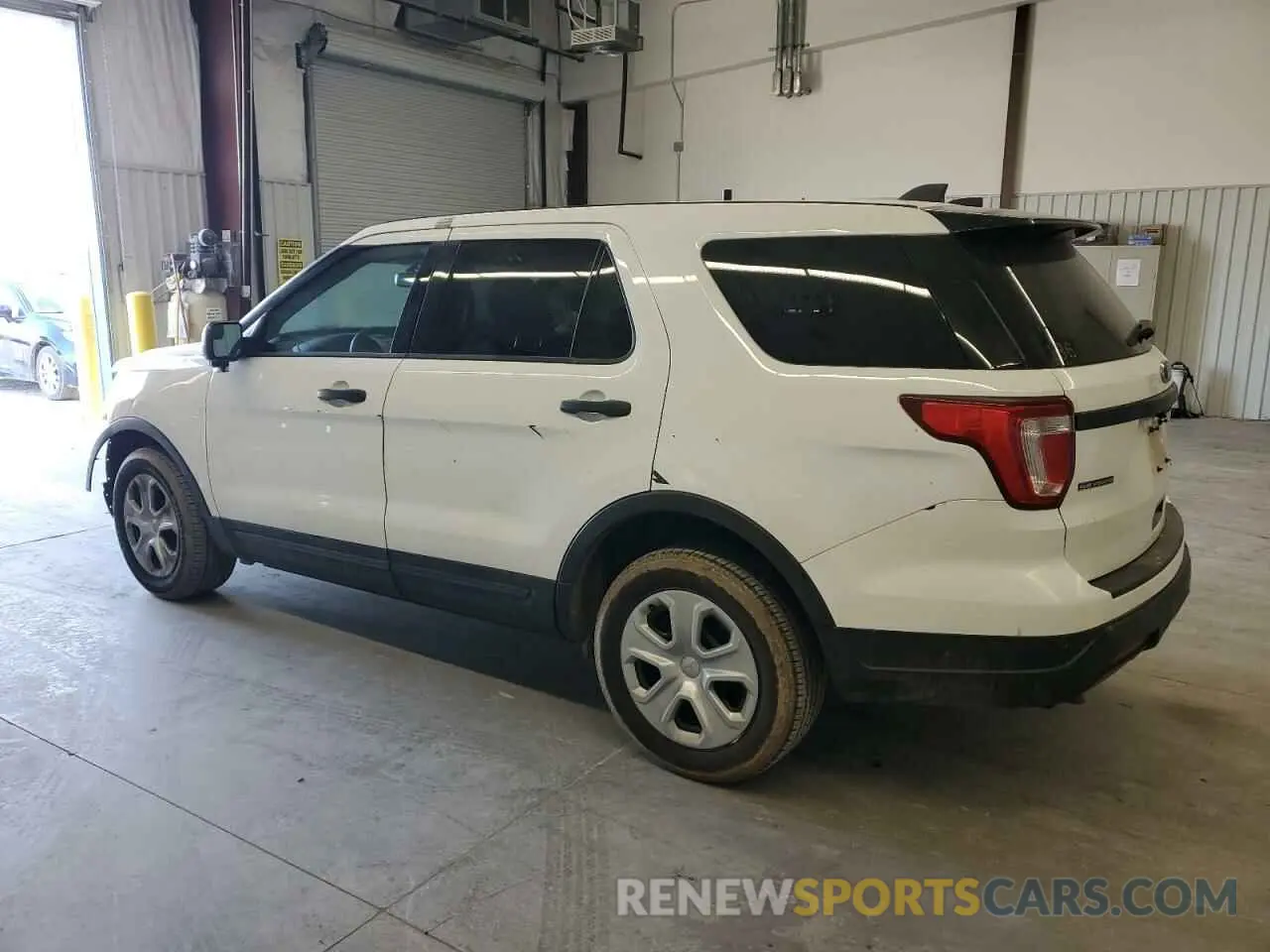 2 fotografías del automóvil dañado 1FM5K8AR7KGA28735 FORD EXPLORER 2019