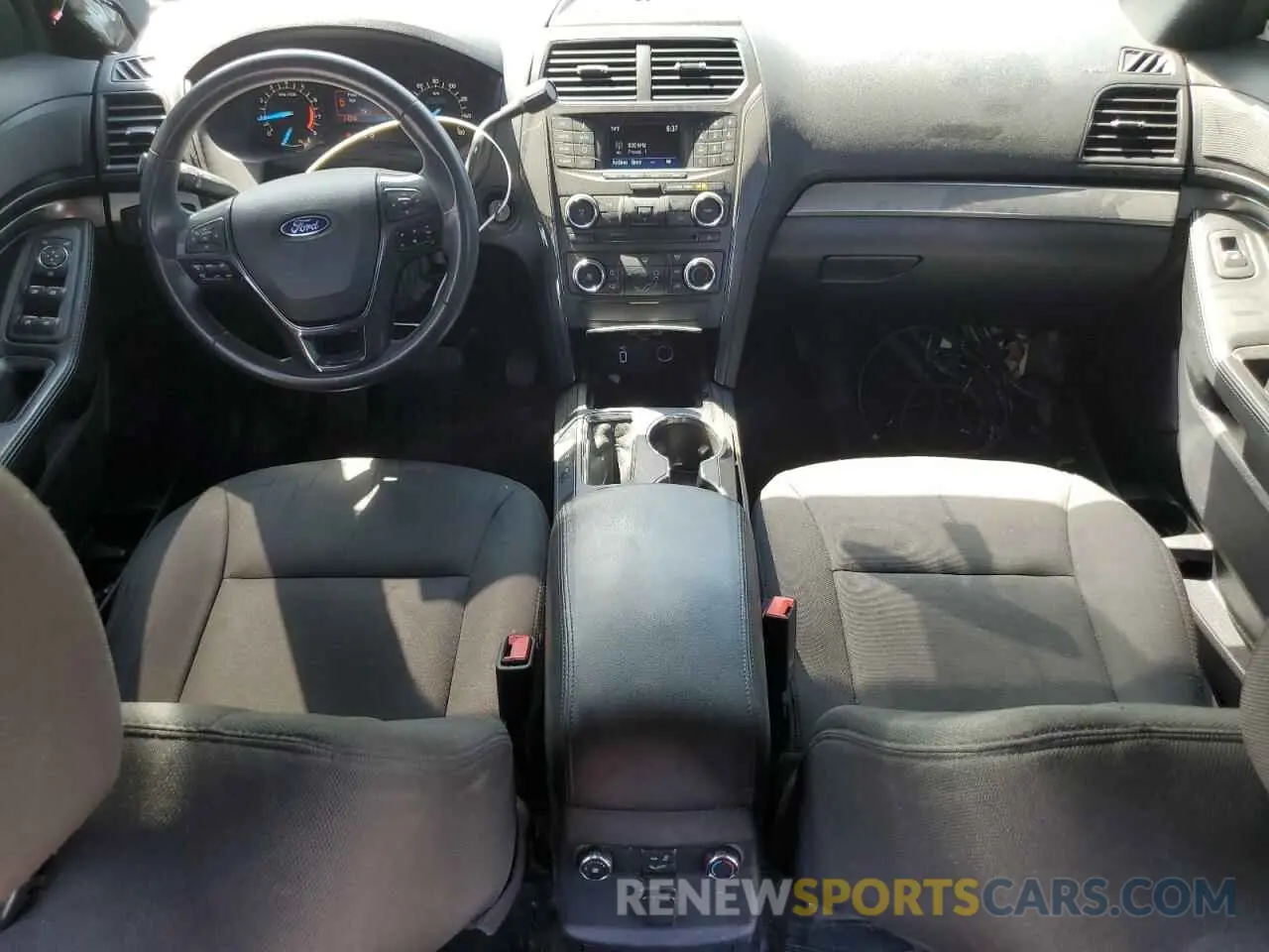 8 fotografías del automóvil dañado 1FM5K8AR8KGB23482 FORD EXPLORER 2019