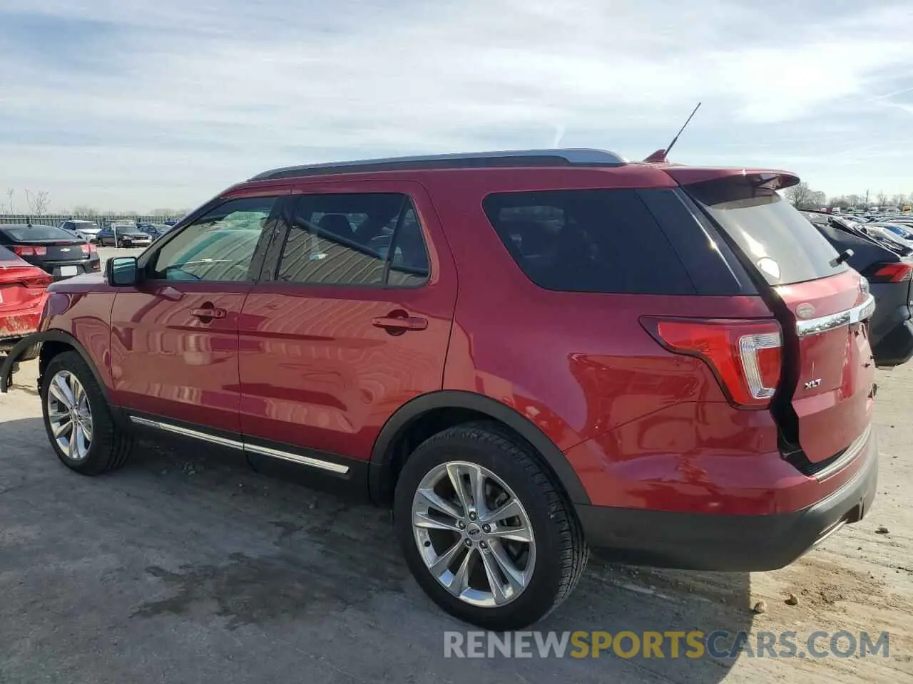 2 fotografías del automóvil dañado 1FM5K8D80KGA08765 FORD EXPLORER 2019