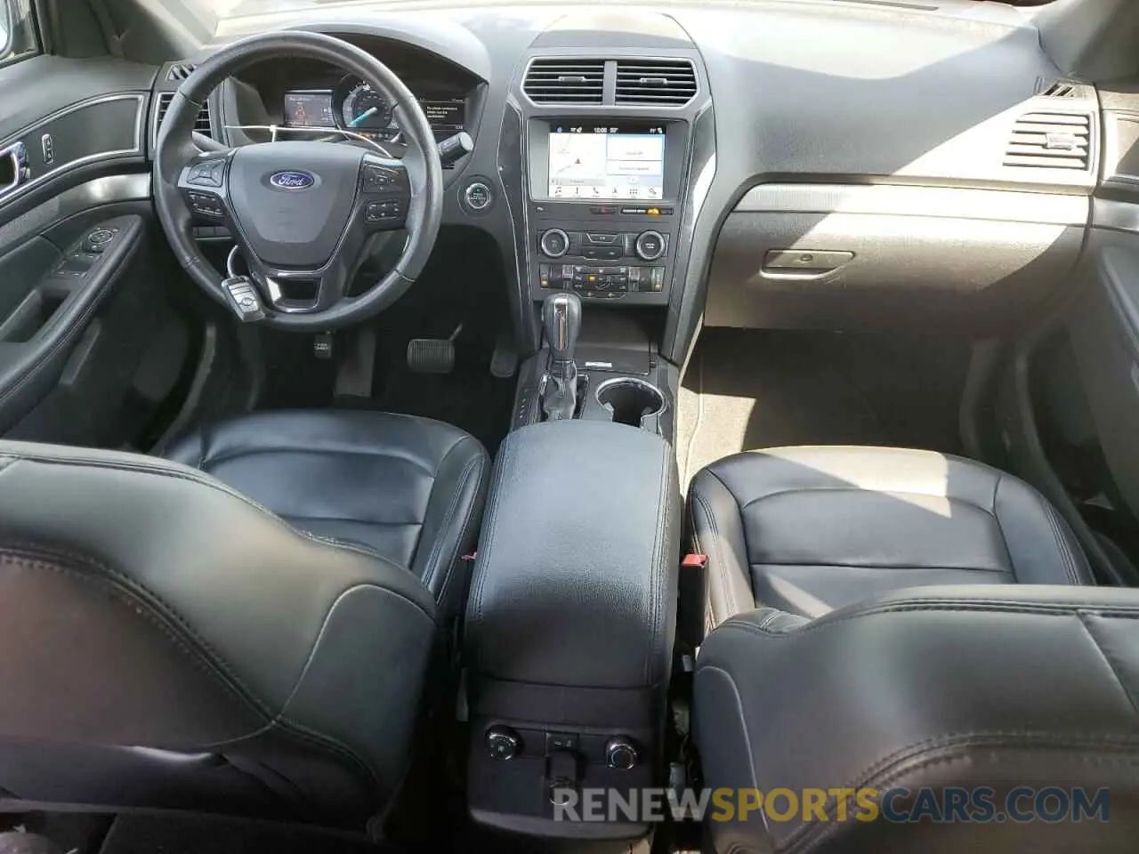 8 fotografías del automóvil dañado 1FM5K8D80KGA82462 FORD EXPLORER 2019