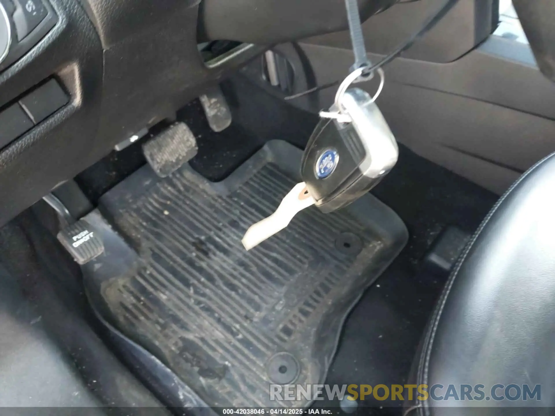 11 fotografías del automóvil dañado 1FM5K8D80KGA99889 FORD EXPLORER 2019