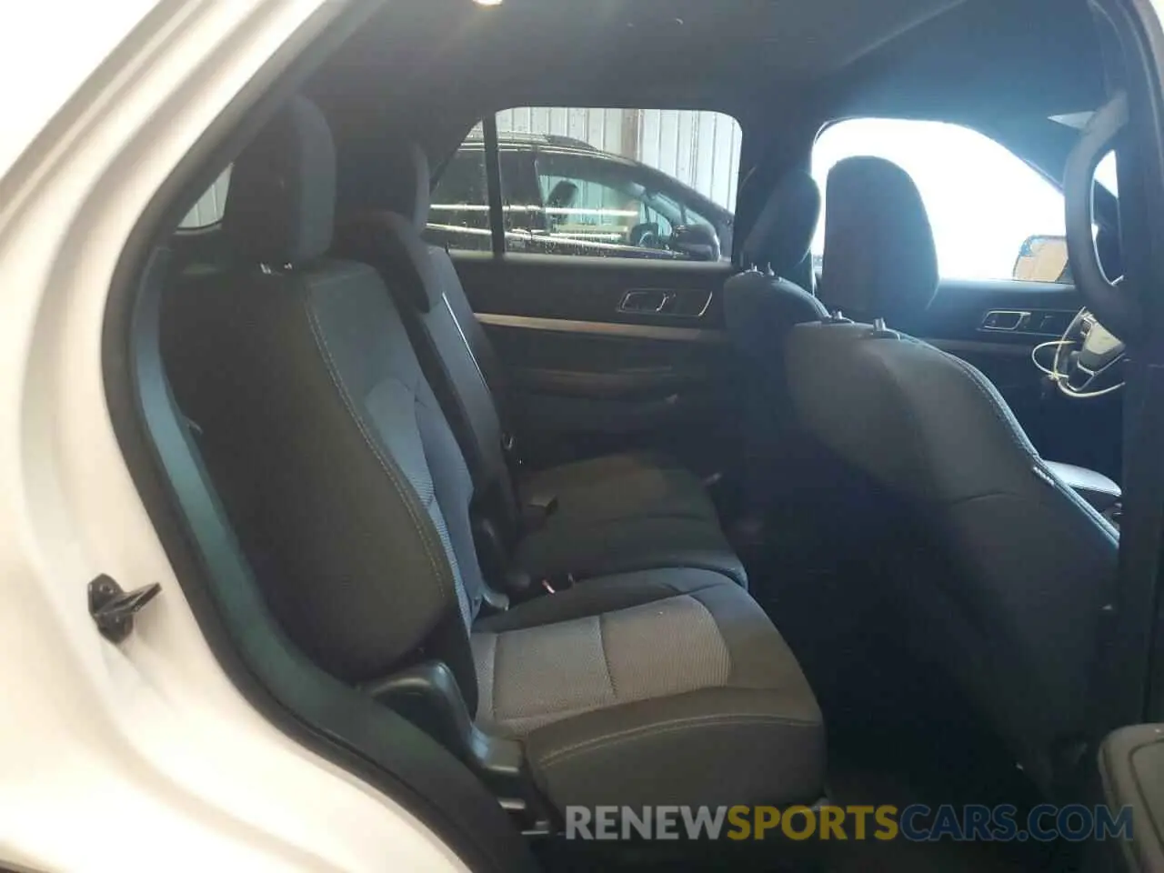 11 fotografías del automóvil dañado 1FM5K8D81KGB04775 FORD EXPLORER 2019