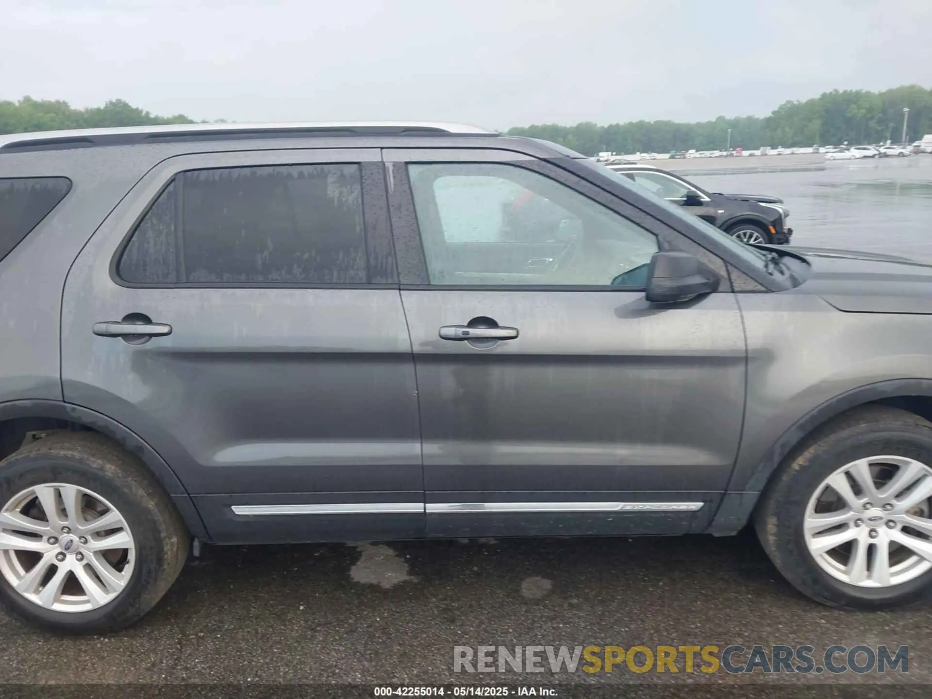 13 fotografías del automóvil dañado 1FM5K8D82KGA59023 FORD EXPLORER 2019