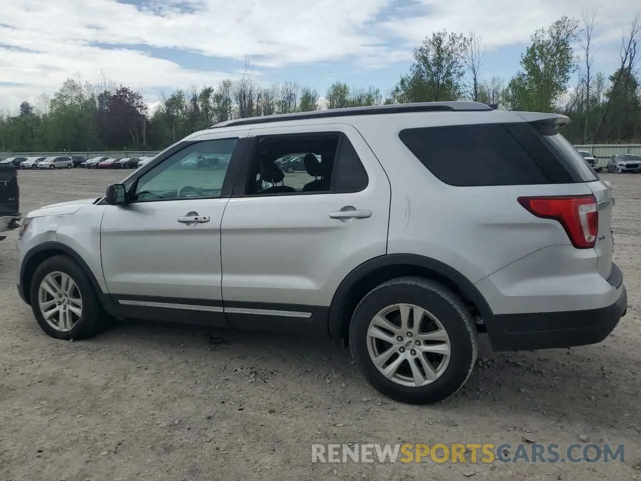 2 fotografías del automóvil dañado 1FM5K8D82KGB20127 FORD EXPLORER 2019