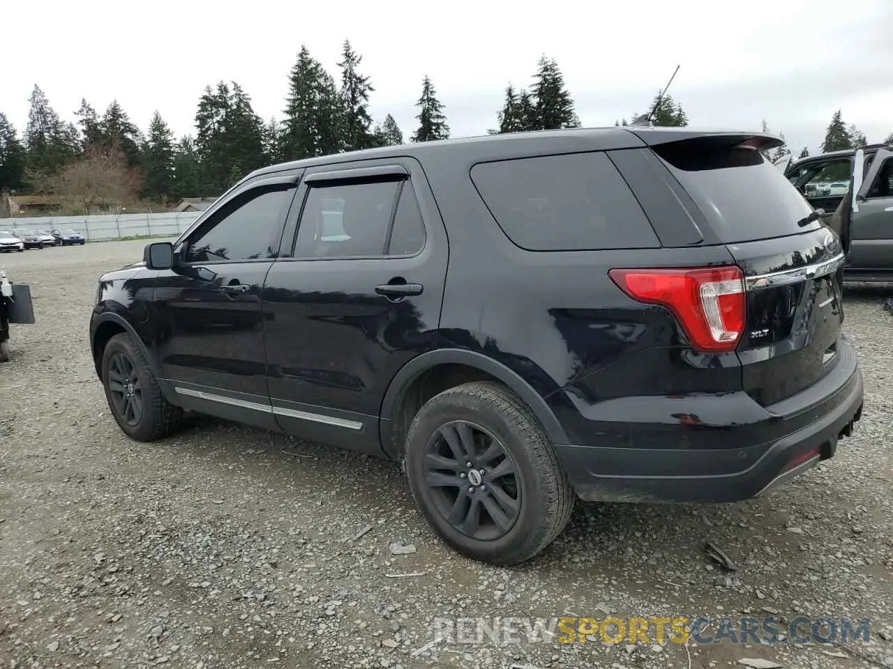 2 fotografías del automóvil dañado 1FM5K8D83KGB10058 FORD EXPLORER 2019
