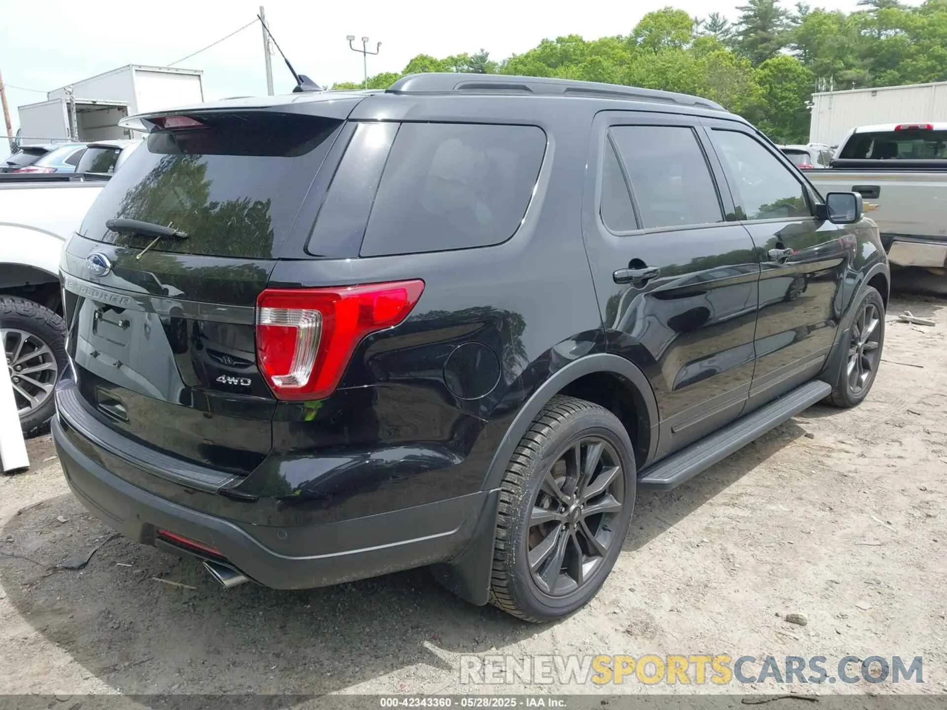 4 fotografías del automóvil dañado 1FM5K8D85KGA81131 FORD EXPLORER 2019