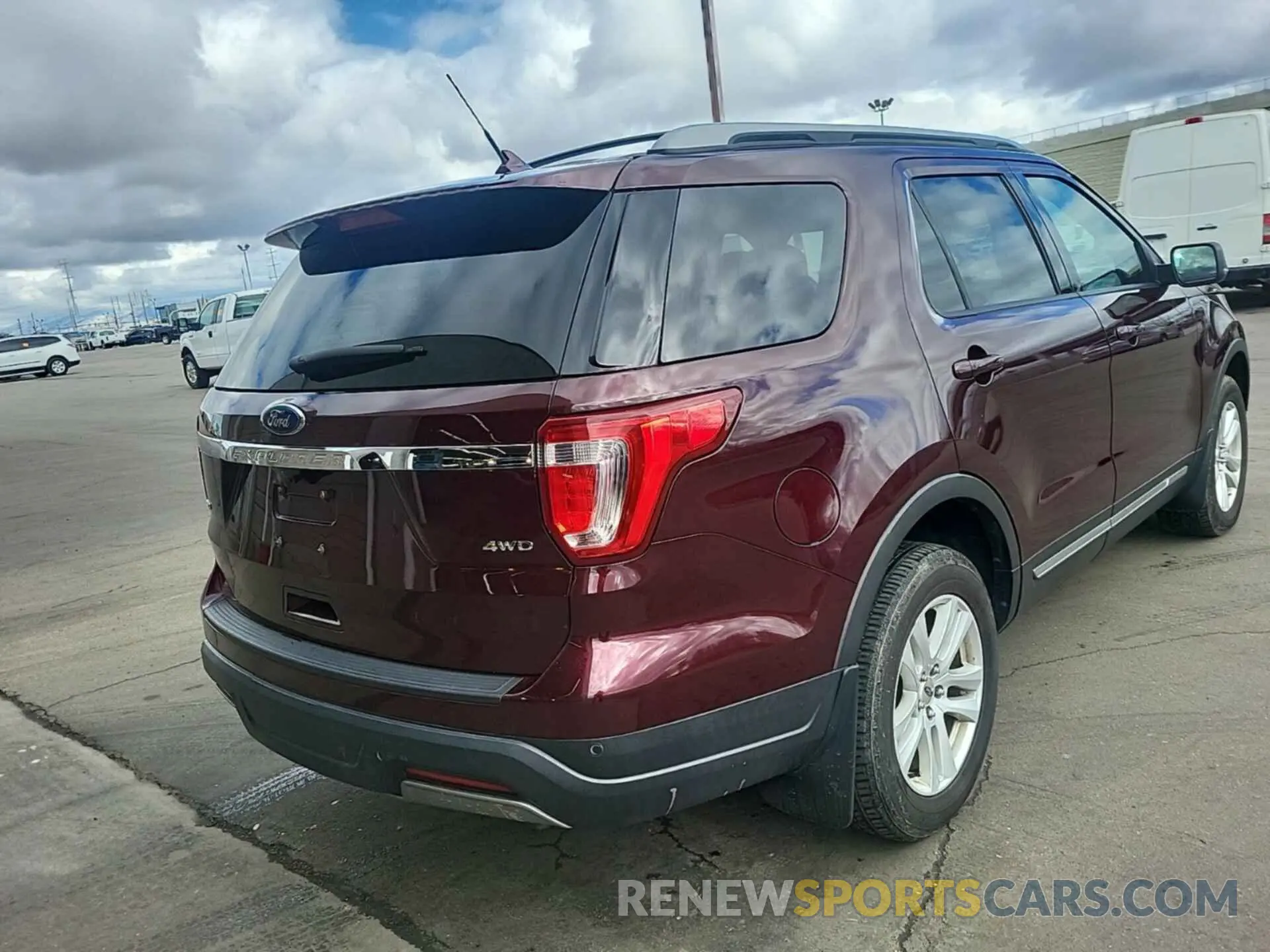18 fotografías del automóvil dañado 1FM5K8D86KGA93045 FORD EXPLORER 2019