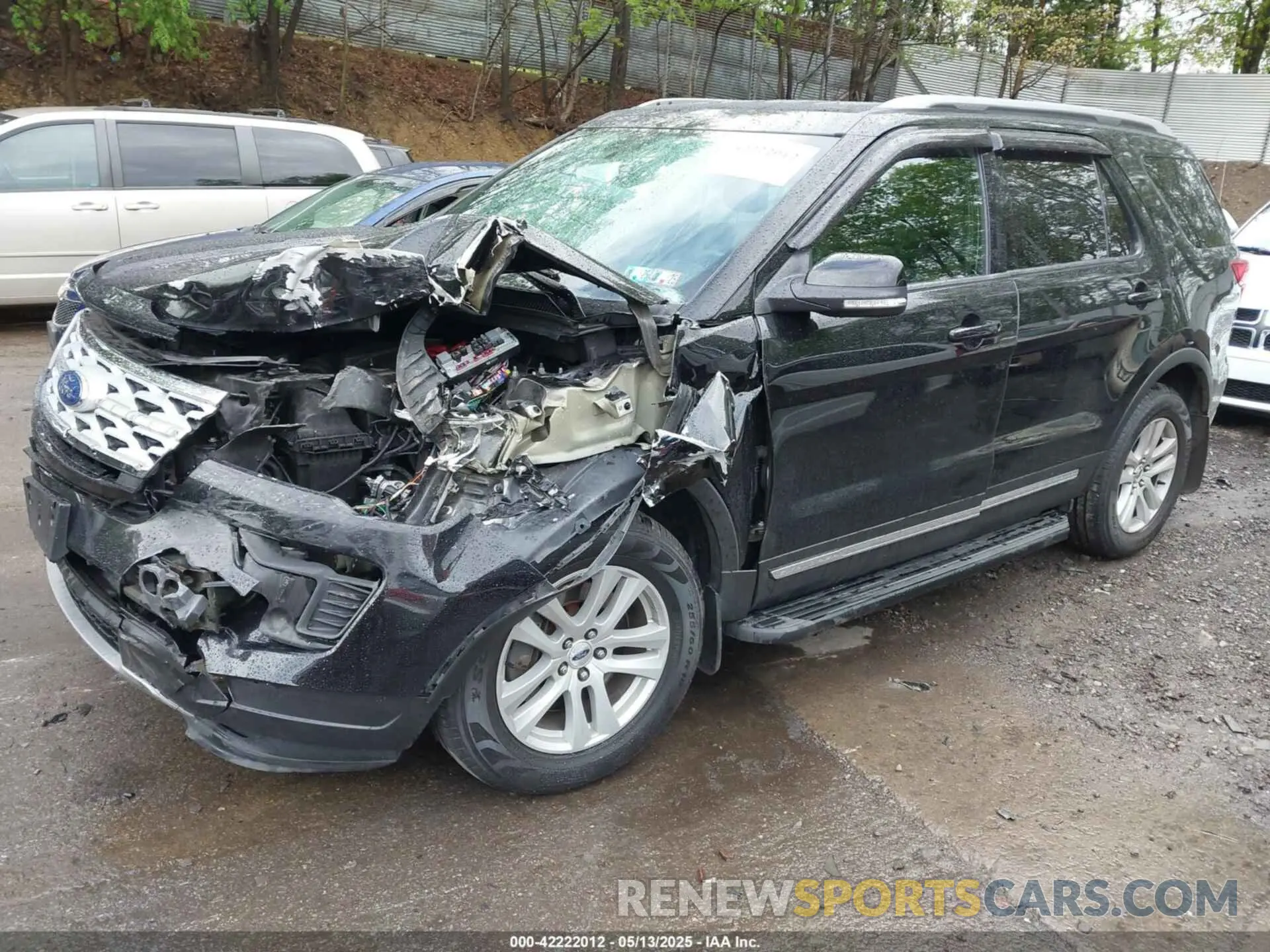 2 fotografías del automóvil dañado 1FM5K8D87KGA05751 FORD EXPLORER 2019