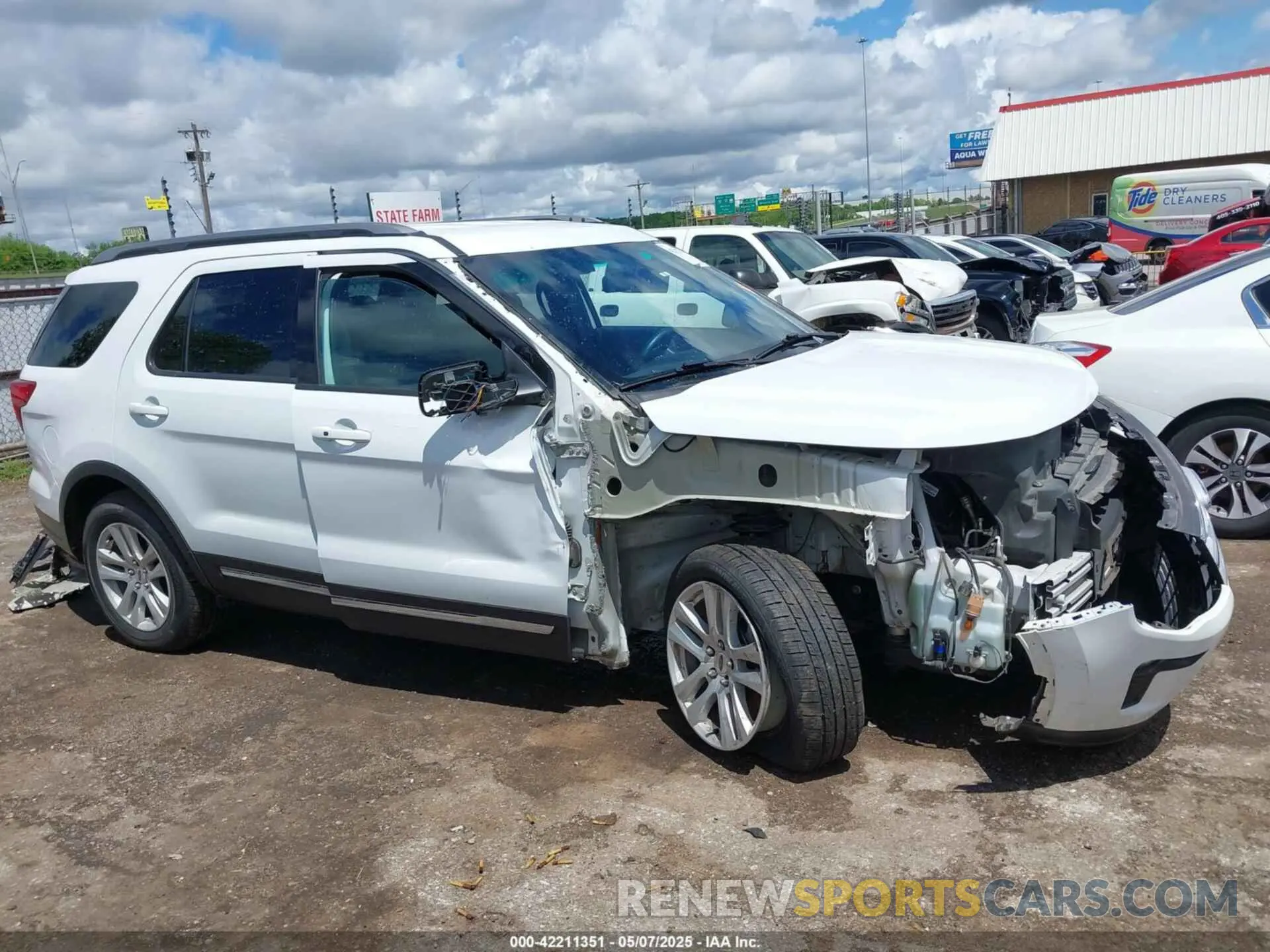 14 fotografías del automóvil dañado 1FM5K8D89KGB26104 FORD EXPLORER 2019