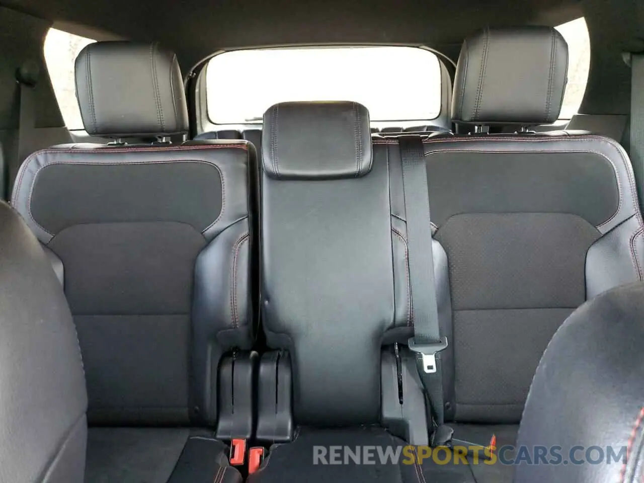 10 fotografías del automóvil dañado 1FM5K8D8XKGA74207 FORD EXPLORER 2019