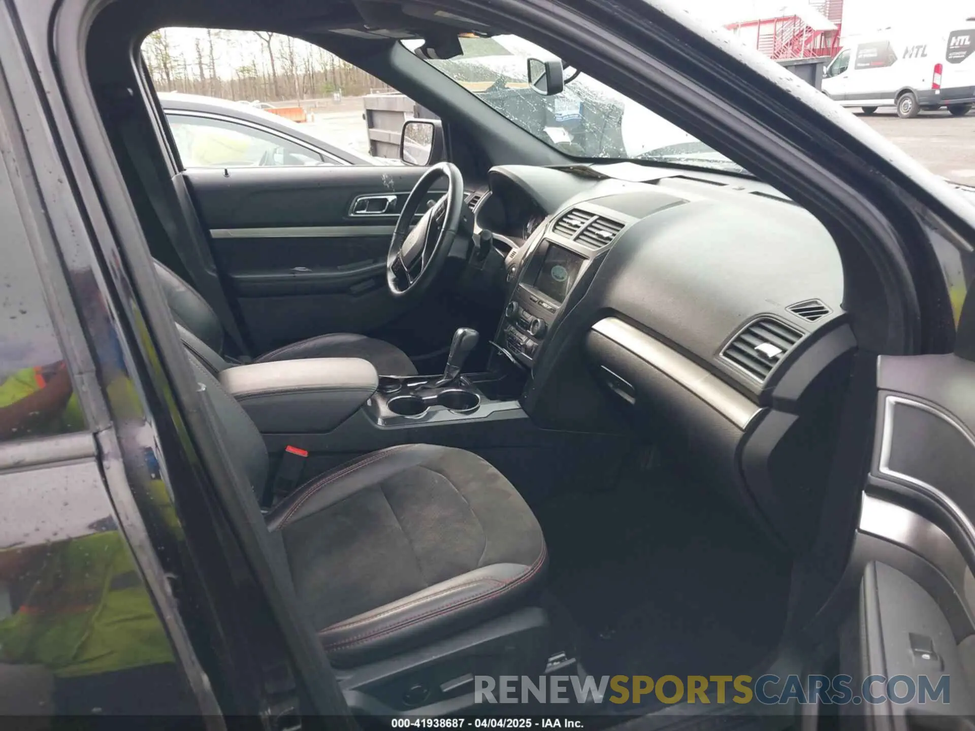 5 fotografías del automóvil dañado 1FM5K8DH3KGA85985 FORD EXPLORER 2019