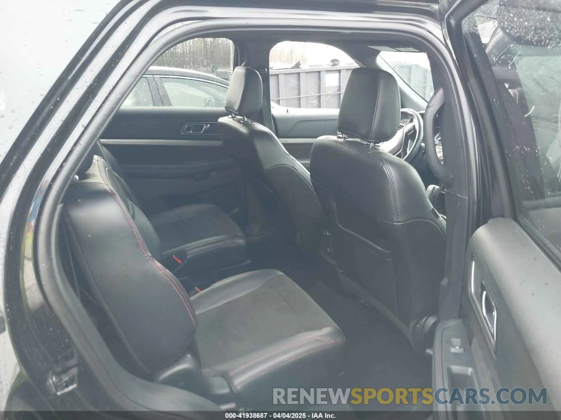 8 fotografías del automóvil dañado 1FM5K8DH3KGA85985 FORD EXPLORER 2019