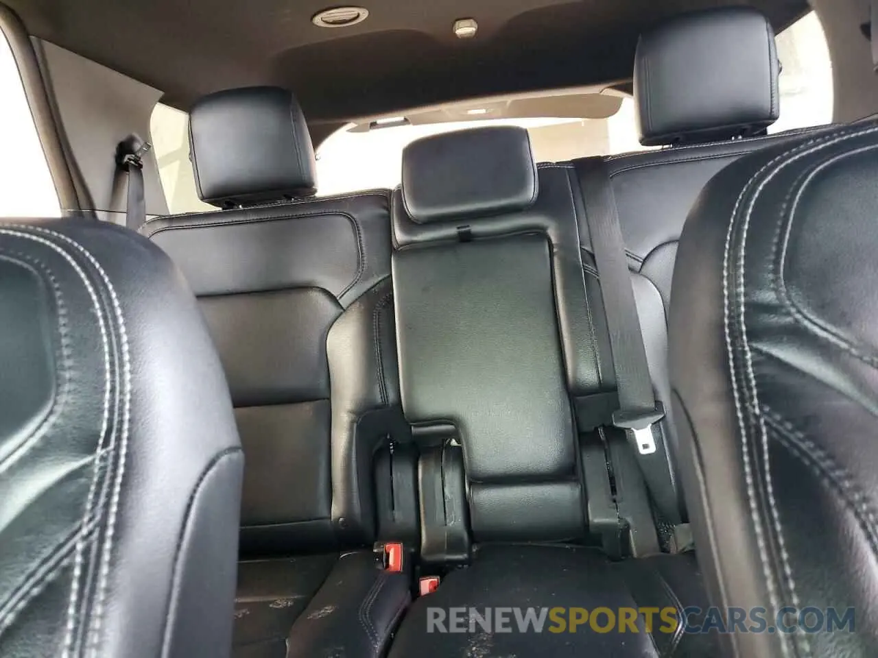 10 fotografías del automóvil dañado 1FM5K8F85KGB17073 FORD EXPLORER 2019