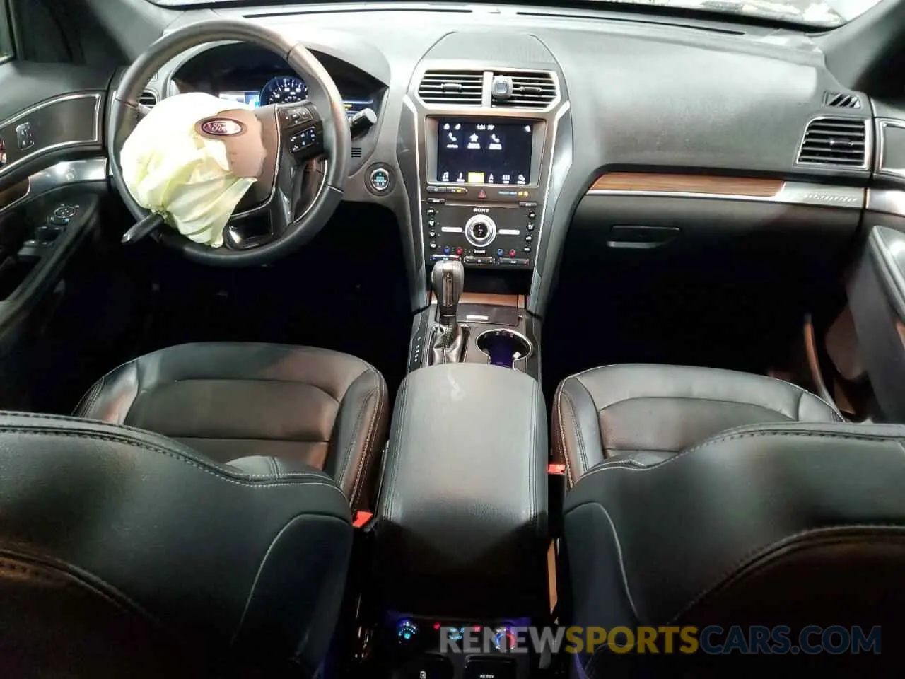 8 fotografías del automóvil dañado 1FM5K8F88KGB39522 FORD EXPLORER 2019