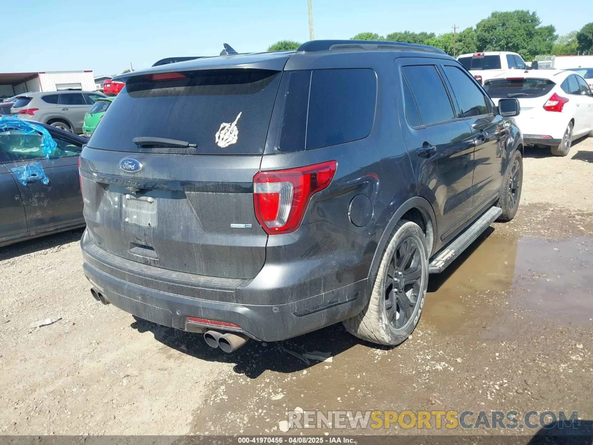 4 fotografías del automóvil dañado 1FM5K8GT6KGA76813 FORD EXPLORER 2019