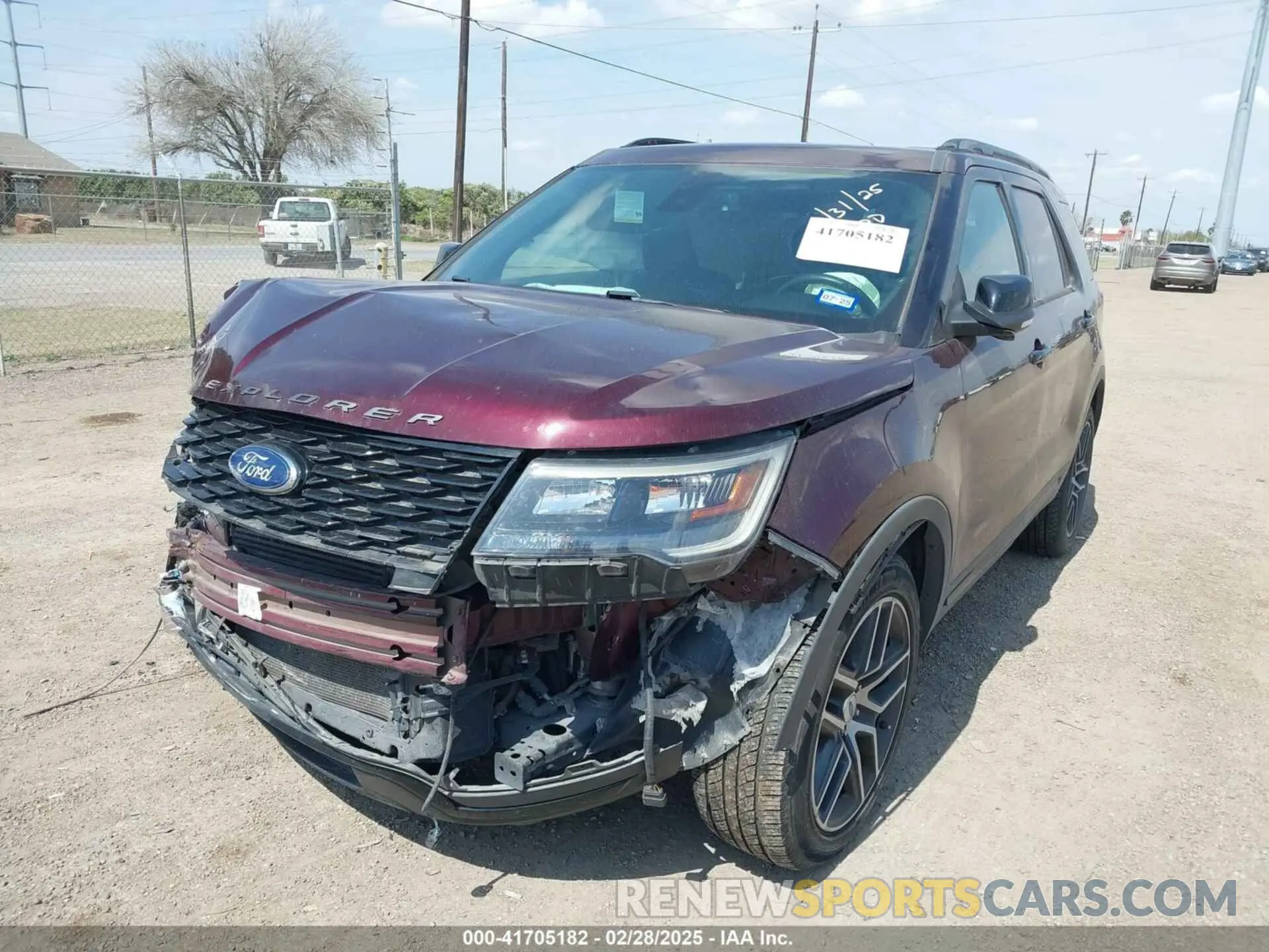 2 fotografías del automóvil dañado 1FM5K8GT8KGB38079 FORD EXPLORER 2019