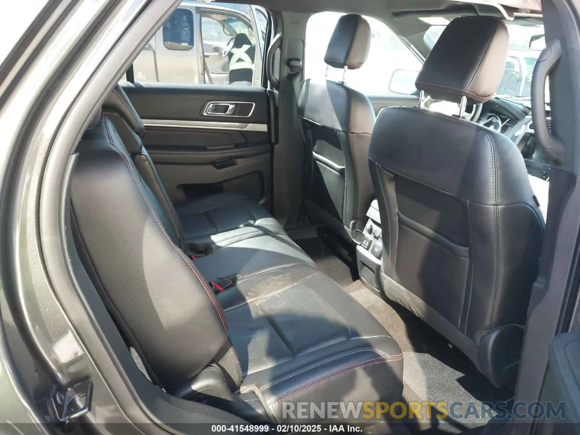 8 fotografías del automóvil dañado 1FM5K8GTXKGA42549 FORD EXPLORER 2019