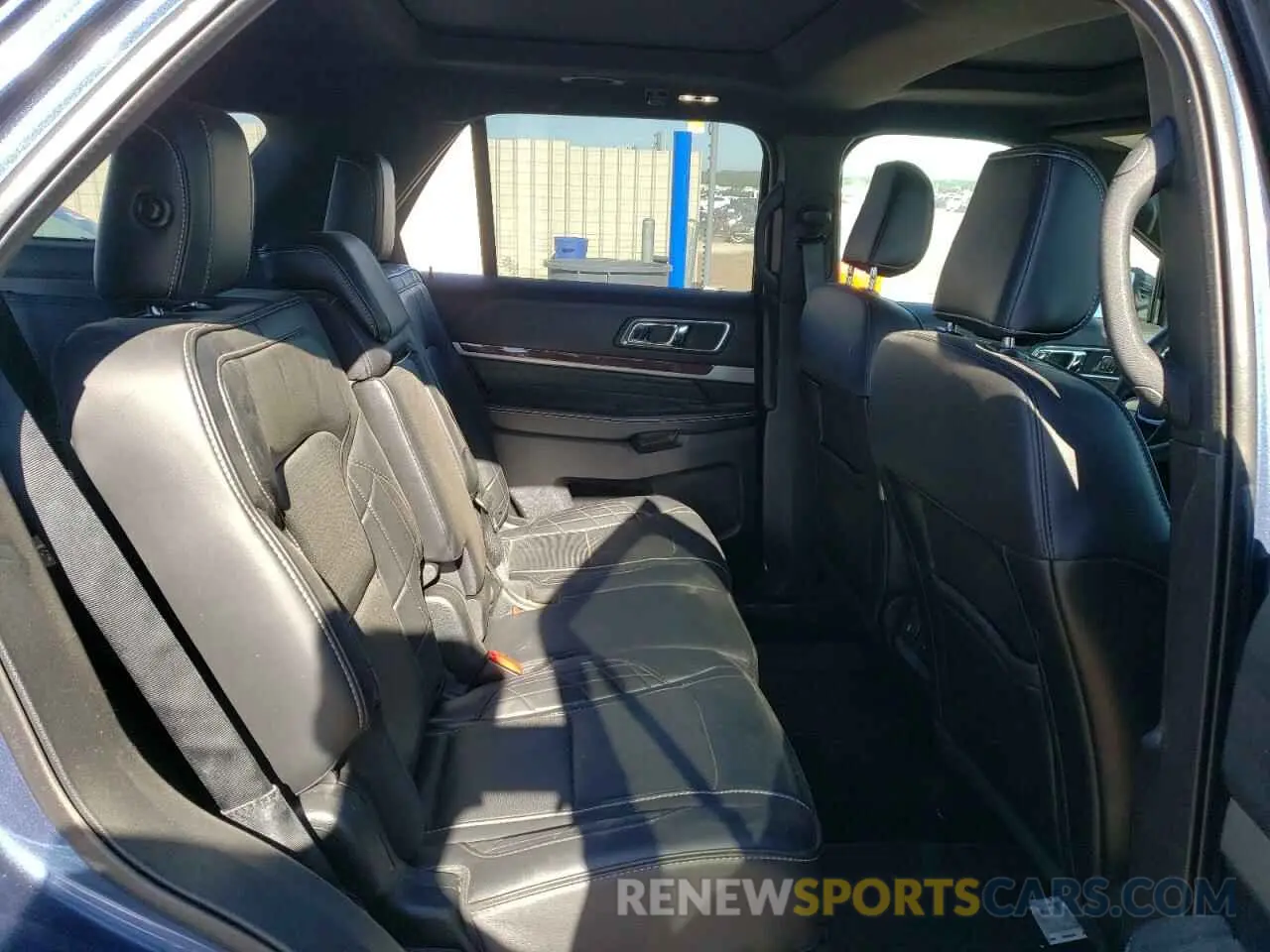11 fotografías del automóvil dañado 1FM5K8HT1KGA66706 FORD EXPLORER 2019