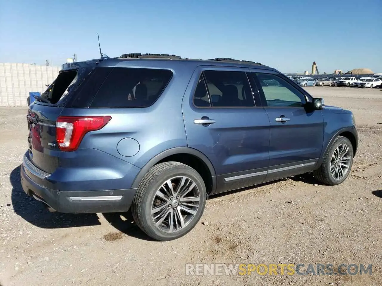 3 fotografías del automóvil dañado 1FM5K8HT1KGA66706 FORD EXPLORER 2019