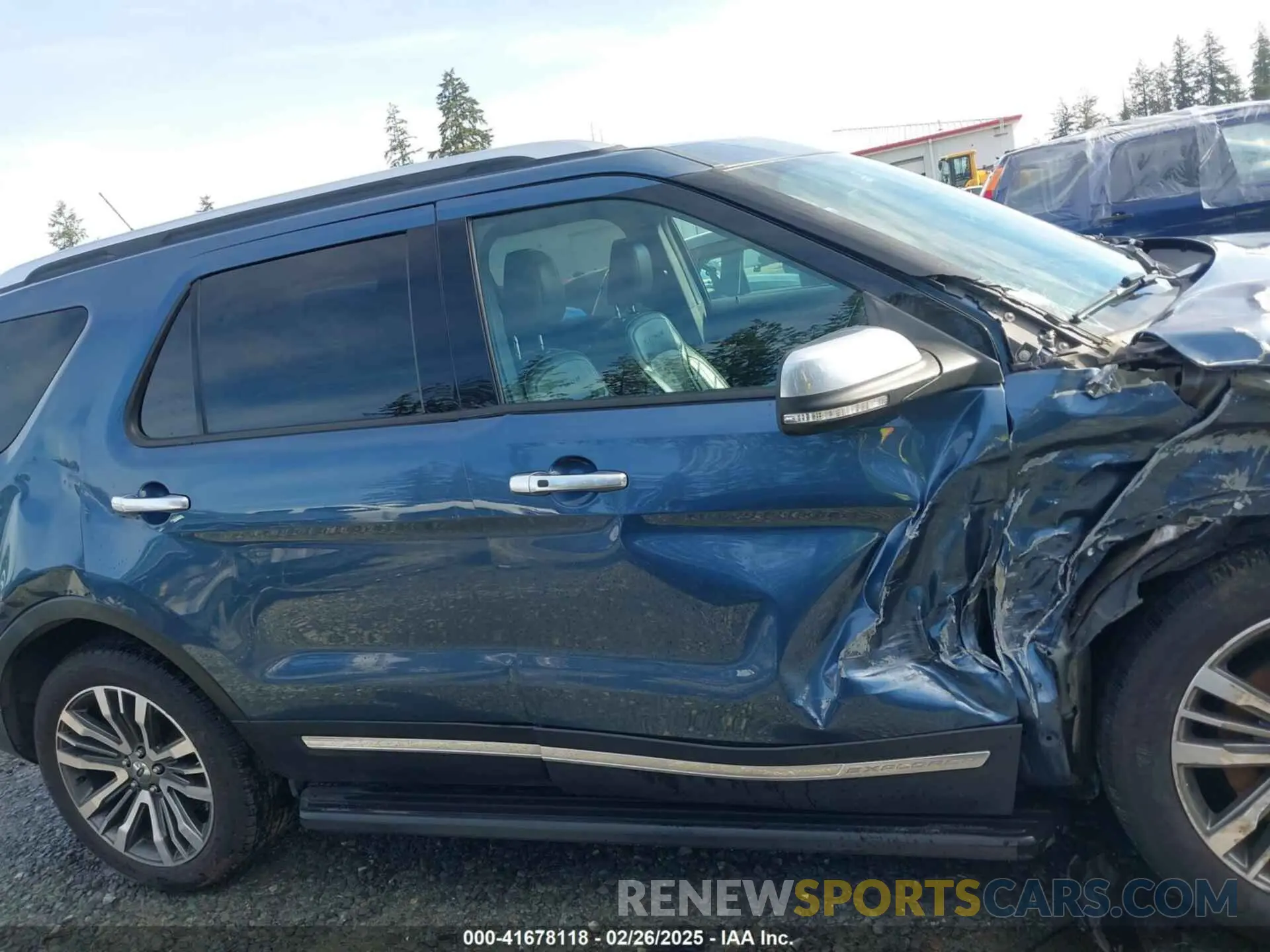 12 fotografías del automóvil dañado 1FM5K8HT7KGA10396 FORD EXPLORER 2019