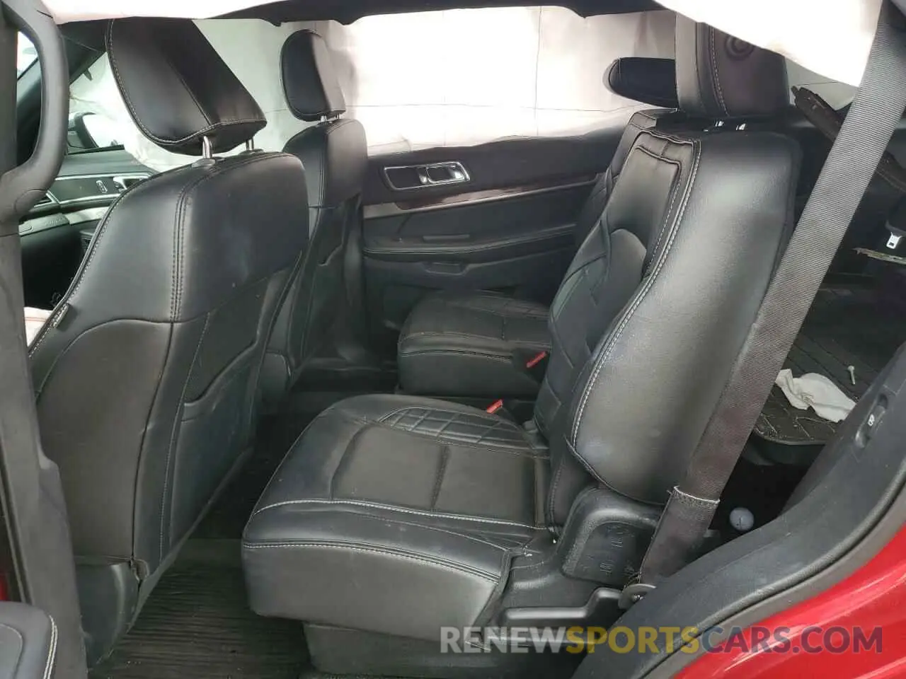 10 fotografías del automóvil dañado 1FM5K8HTXKGA60886 FORD EXPLORER 2019