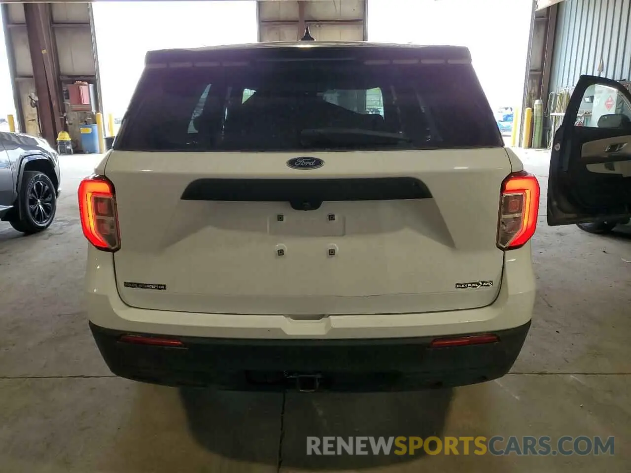 6 fotografías del automóvil dañado 1FM5K8AB6LGB22612 FORD EXPLORER 2020