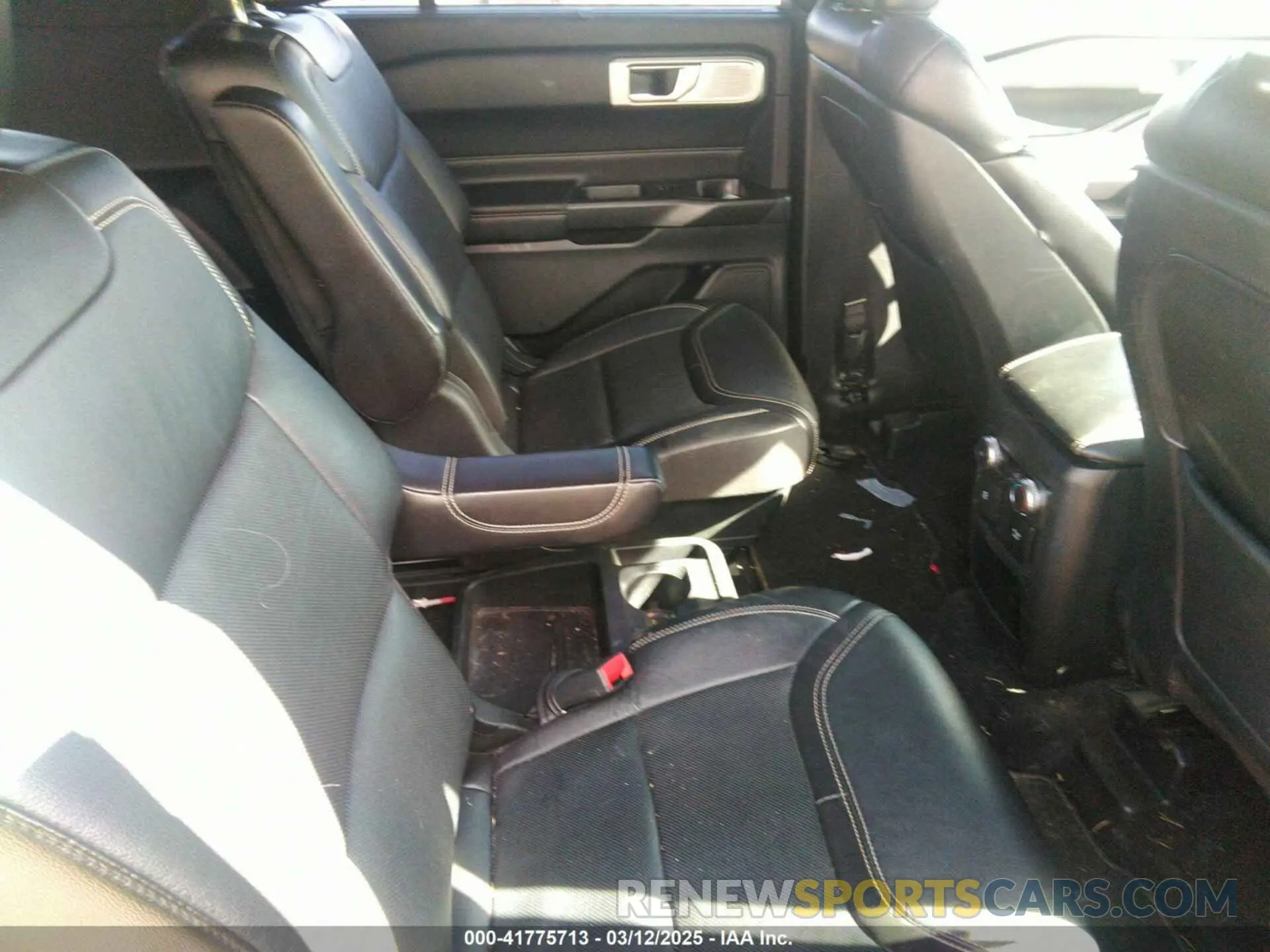 8 fotografías del automóvil dañado 1FM5K8GC0LGB11671 FORD EXPLORER 2020