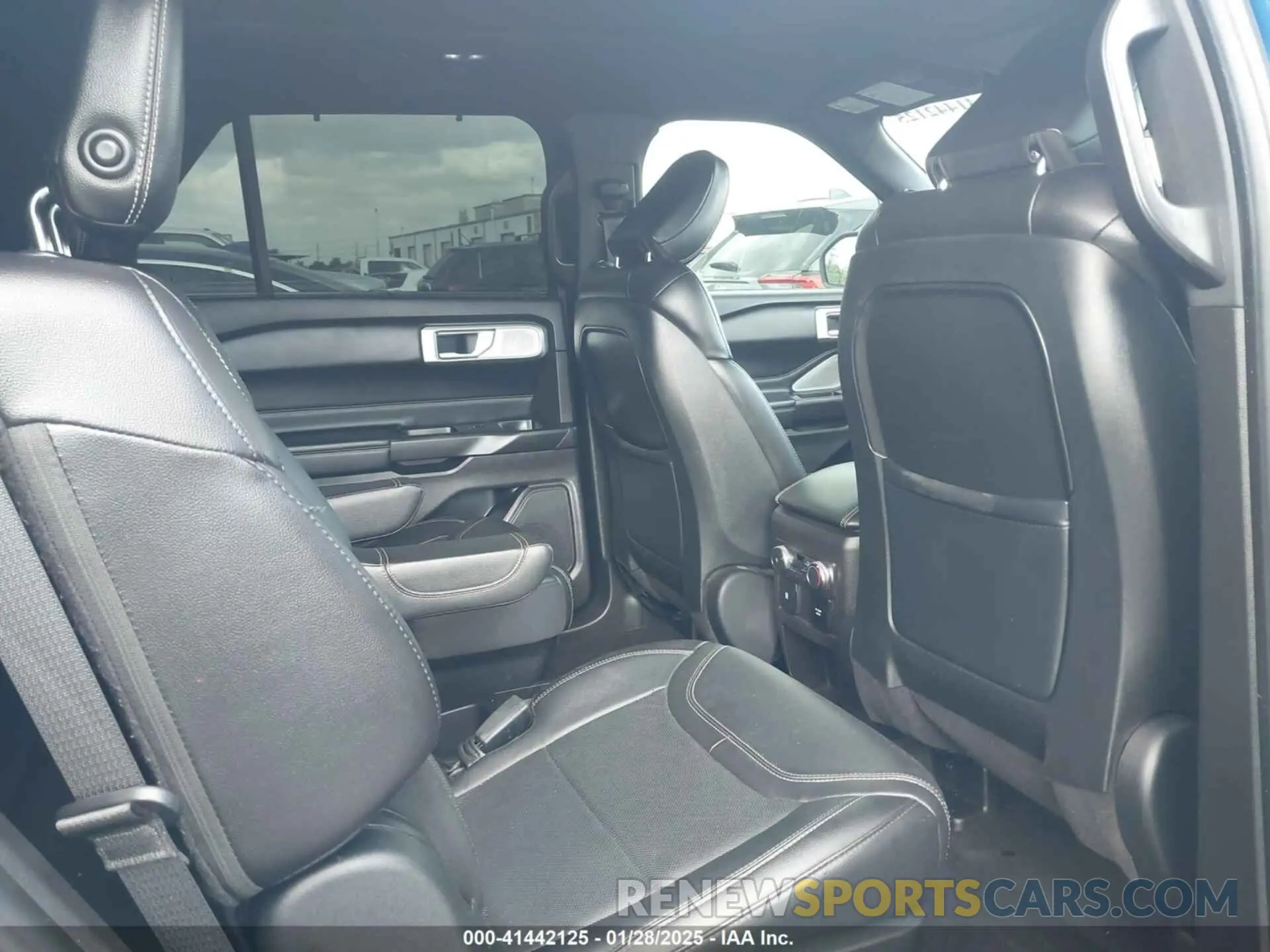 8 fotografías del automóvil dañado 1FM5K8GC4LGA81851 FORD EXPLORER 2020