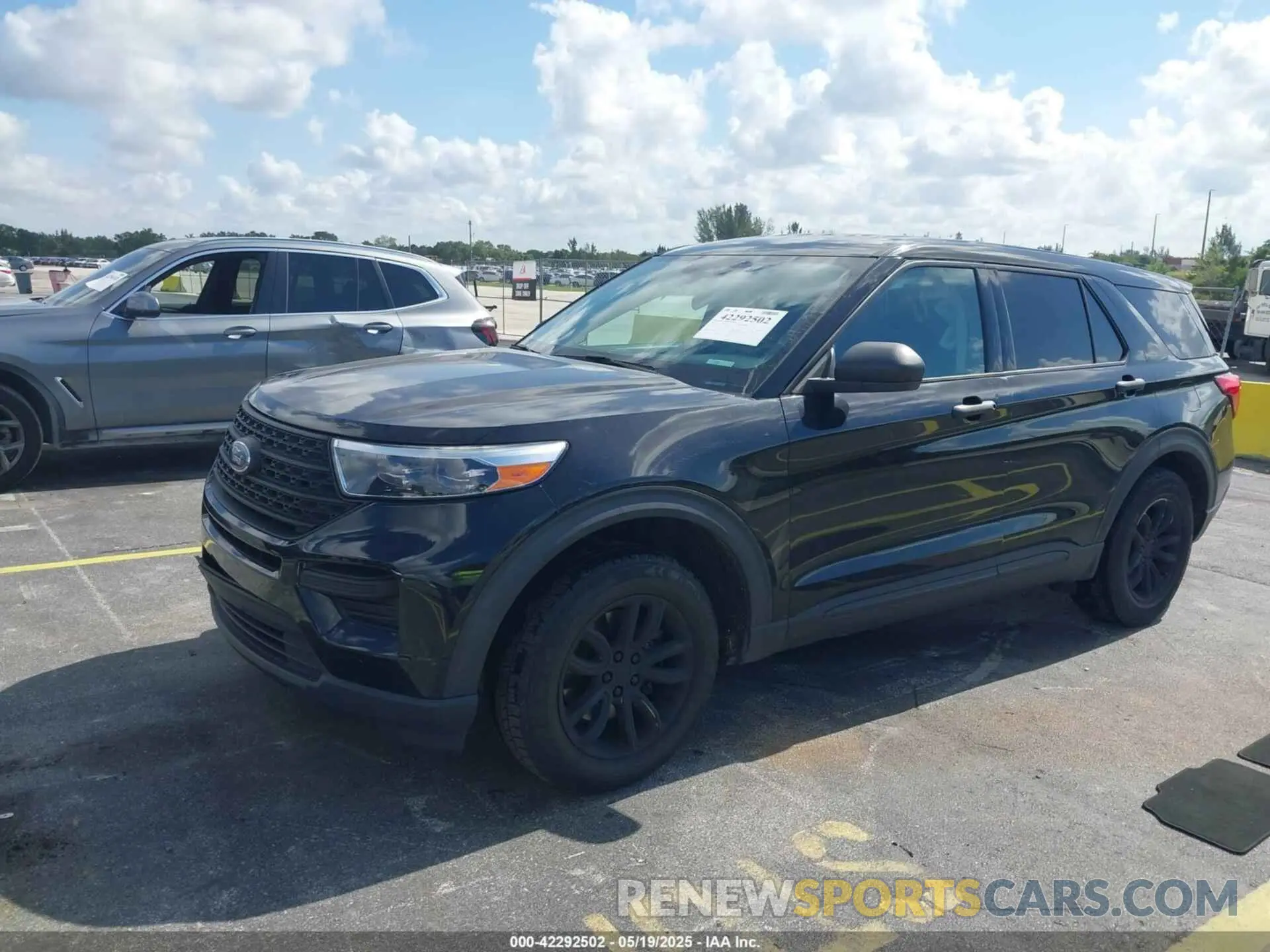 2 fotografías del automóvil dañado 1FMSK7BH5LGC75045 FORD EXPLORER 2020
