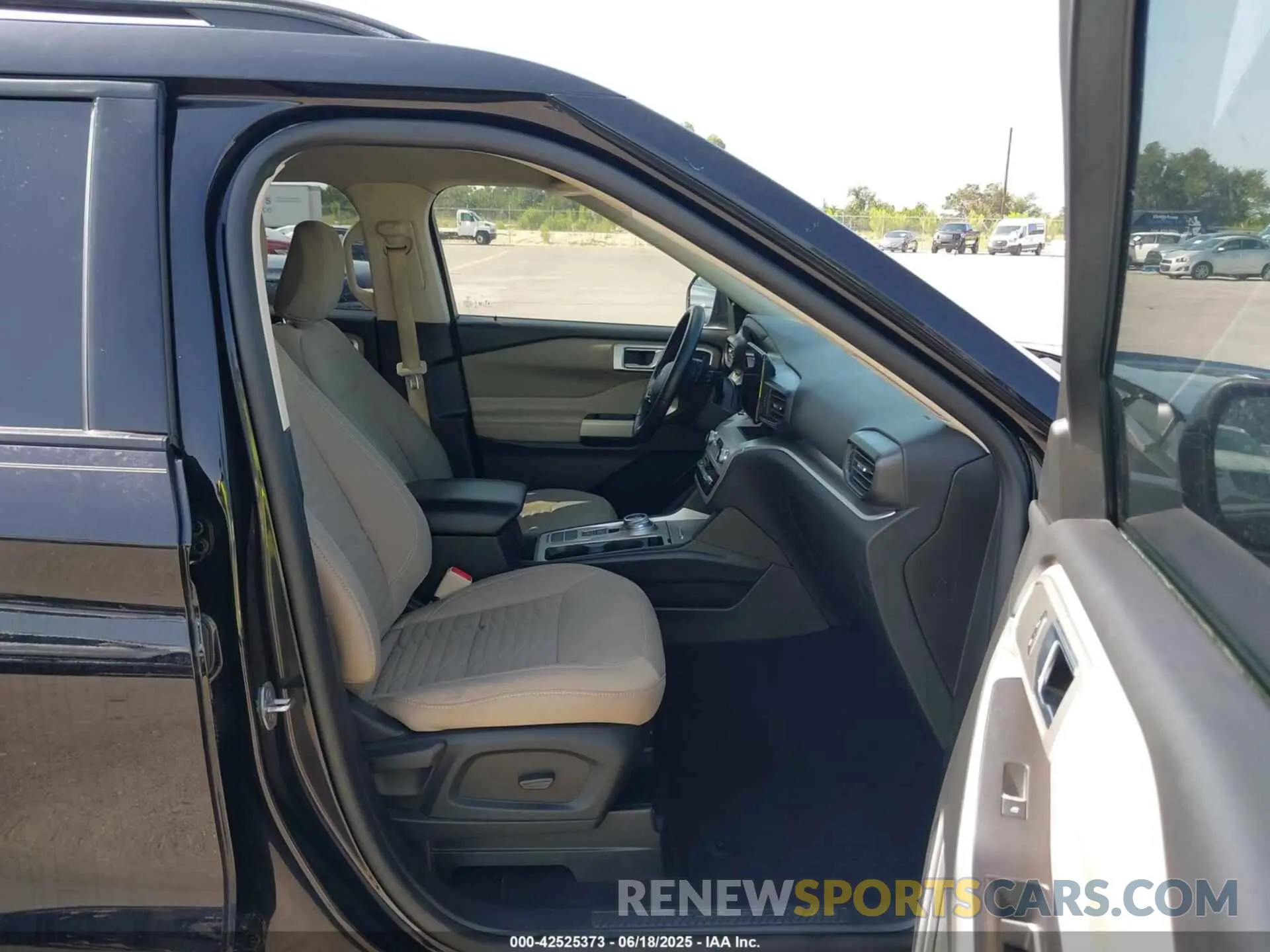 5 fotografías del automóvil dañado 1FMSK7DH0LGD15979 FORD EXPLORER 2020