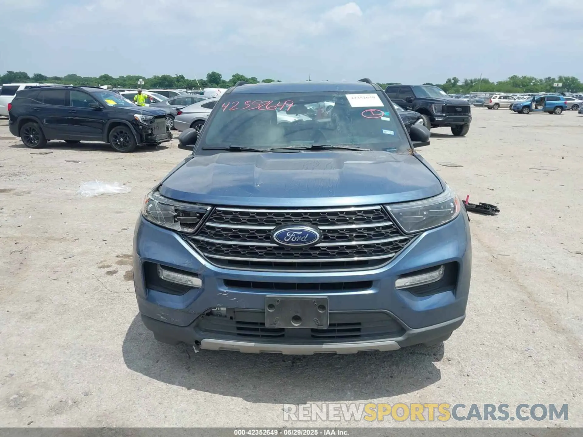 12 fotografías del automóvil dañado 1FMSK7DH1LGB20702 FORD EXPLORER 2020