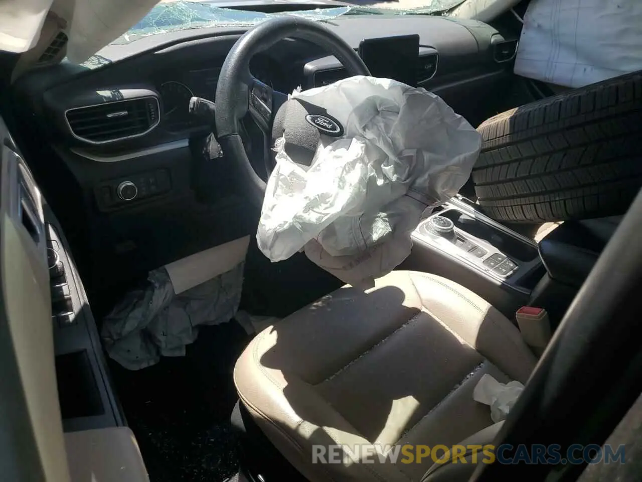 8 fotografías del automóvil dañado 1FMSK7DH4LGB01948 FORD EXPLORER 2020