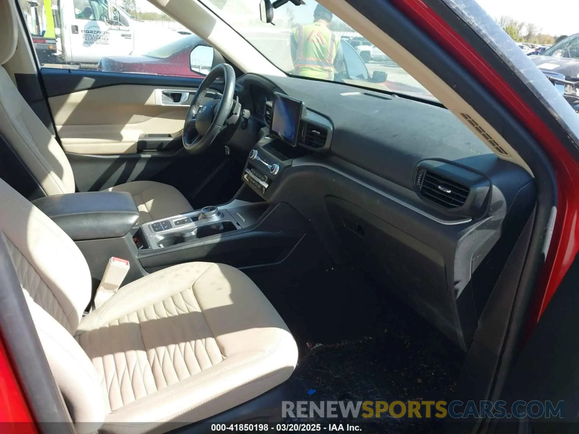 5 fotografías del automóvil dañado 1FMSK7DH4LGB80098 FORD EXPLORER 2020