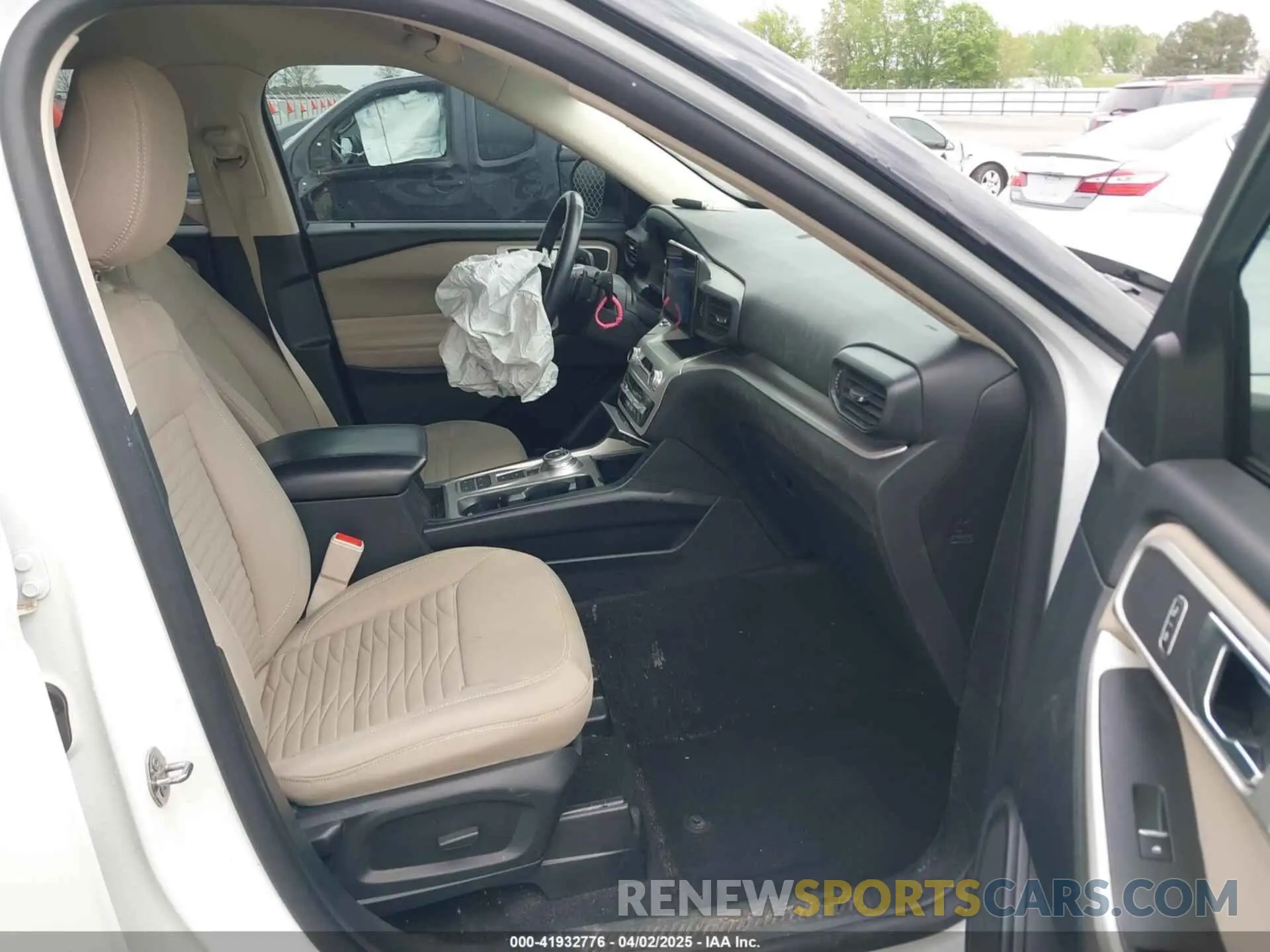 5 fotografías del automóvil dañado 1FMSK7DH4LGC22642 FORD EXPLORER 2020
